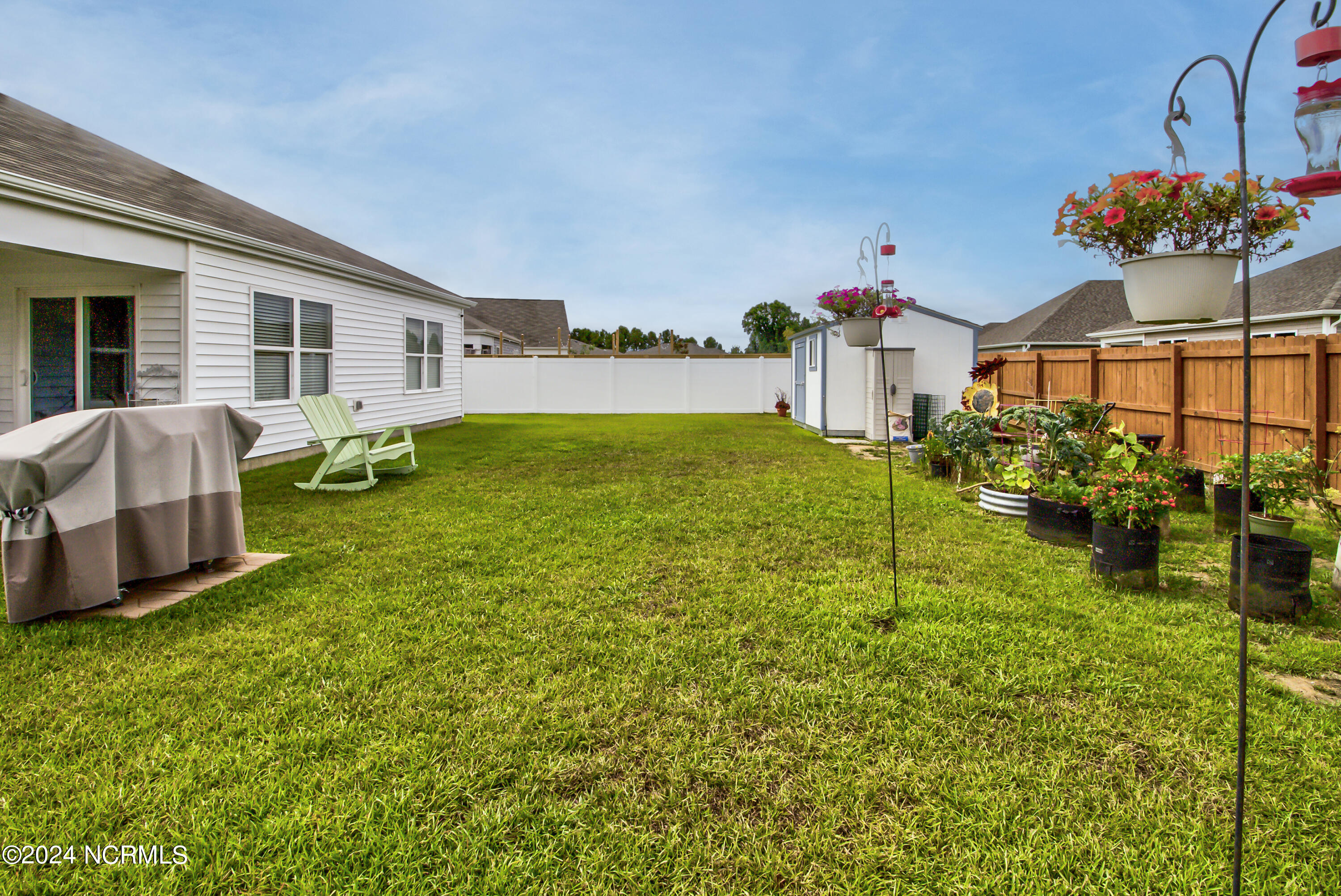 1720 Whooping Crane Drive NE
