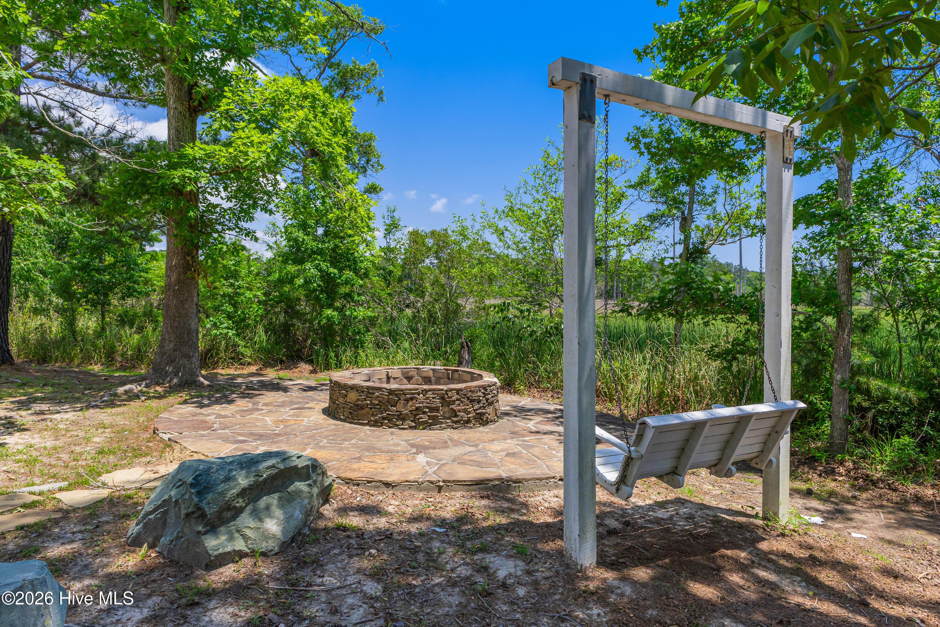 385 25 Hardwood Drive SW