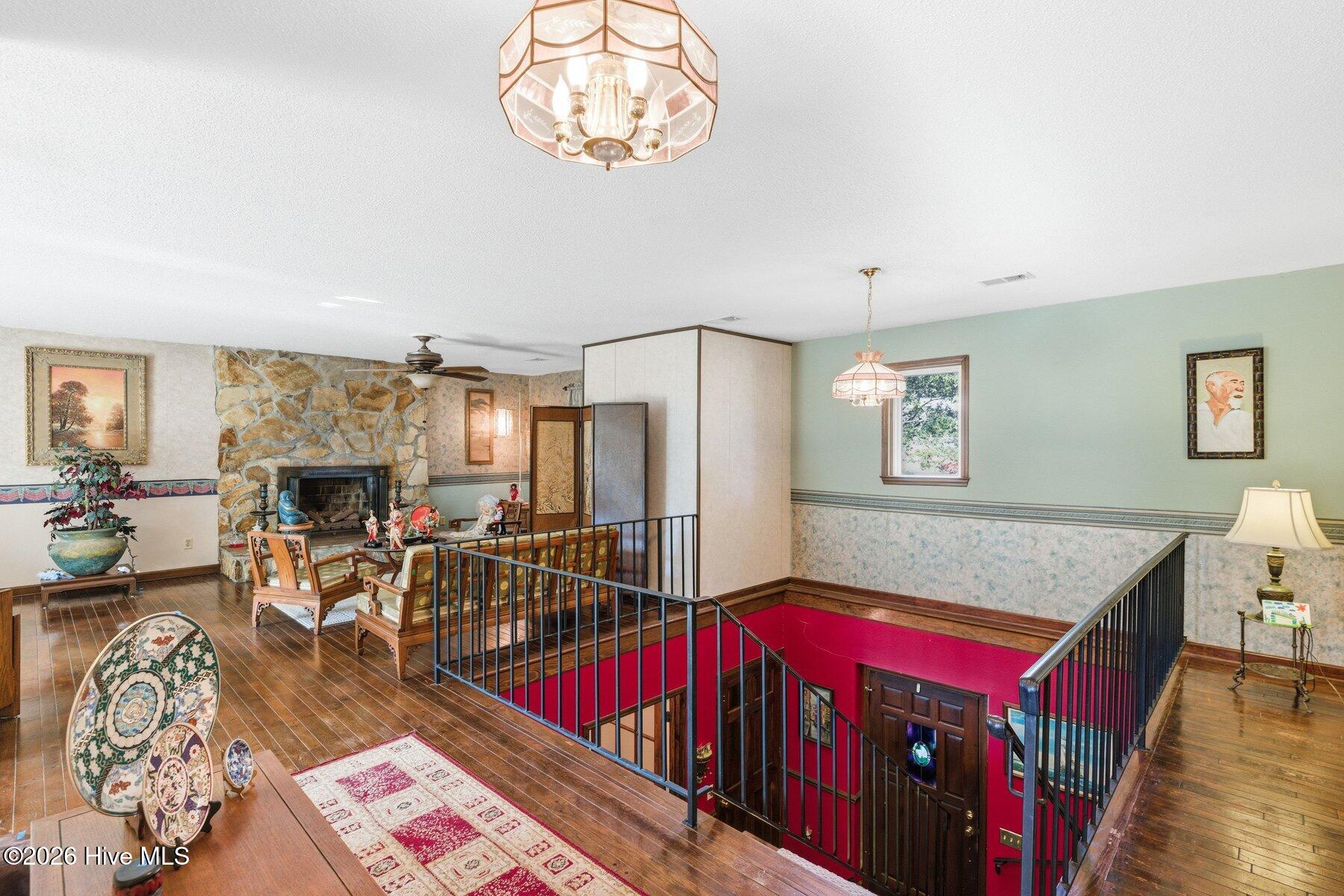 130 Cliffside Drive