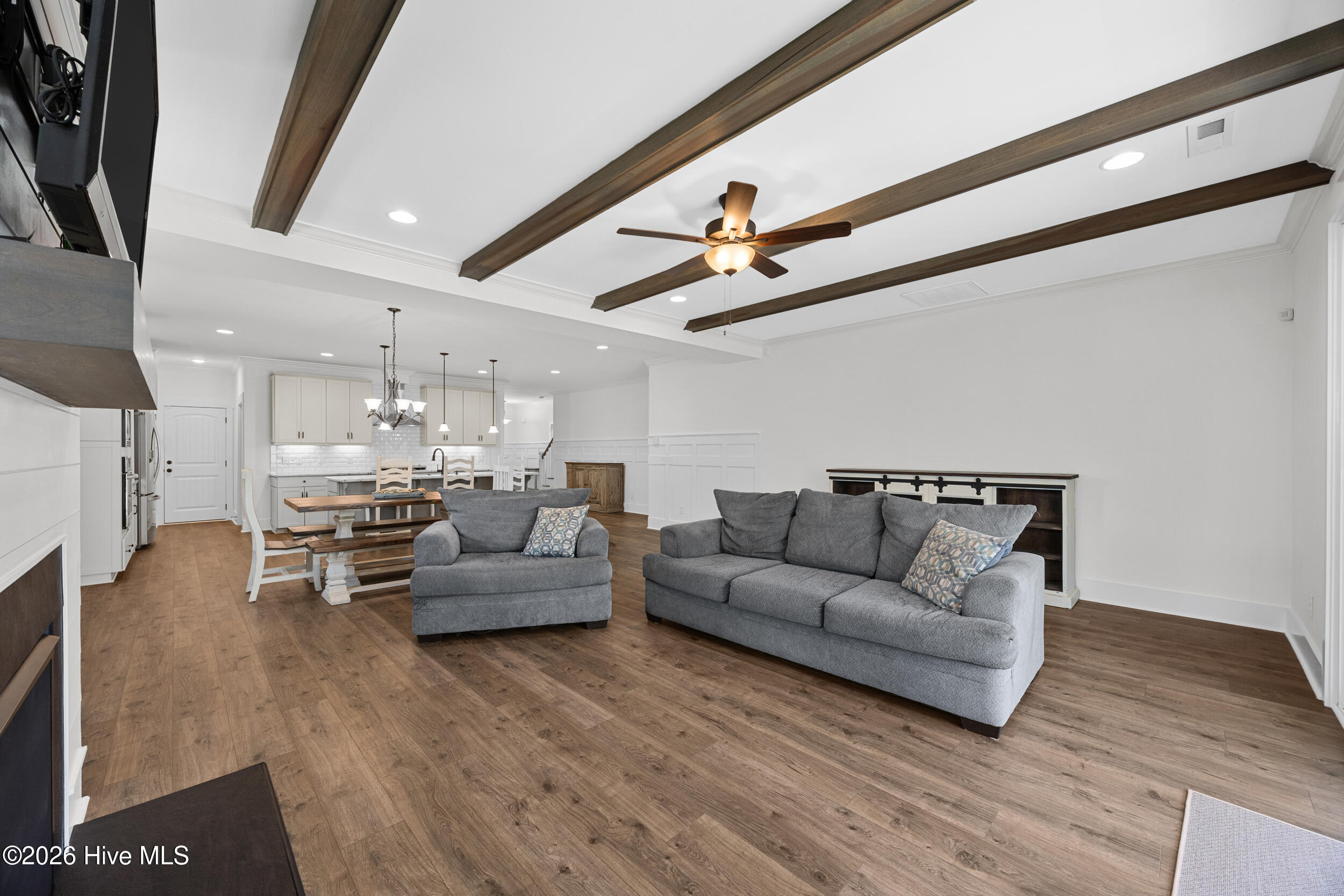 375 Canter Crest Road