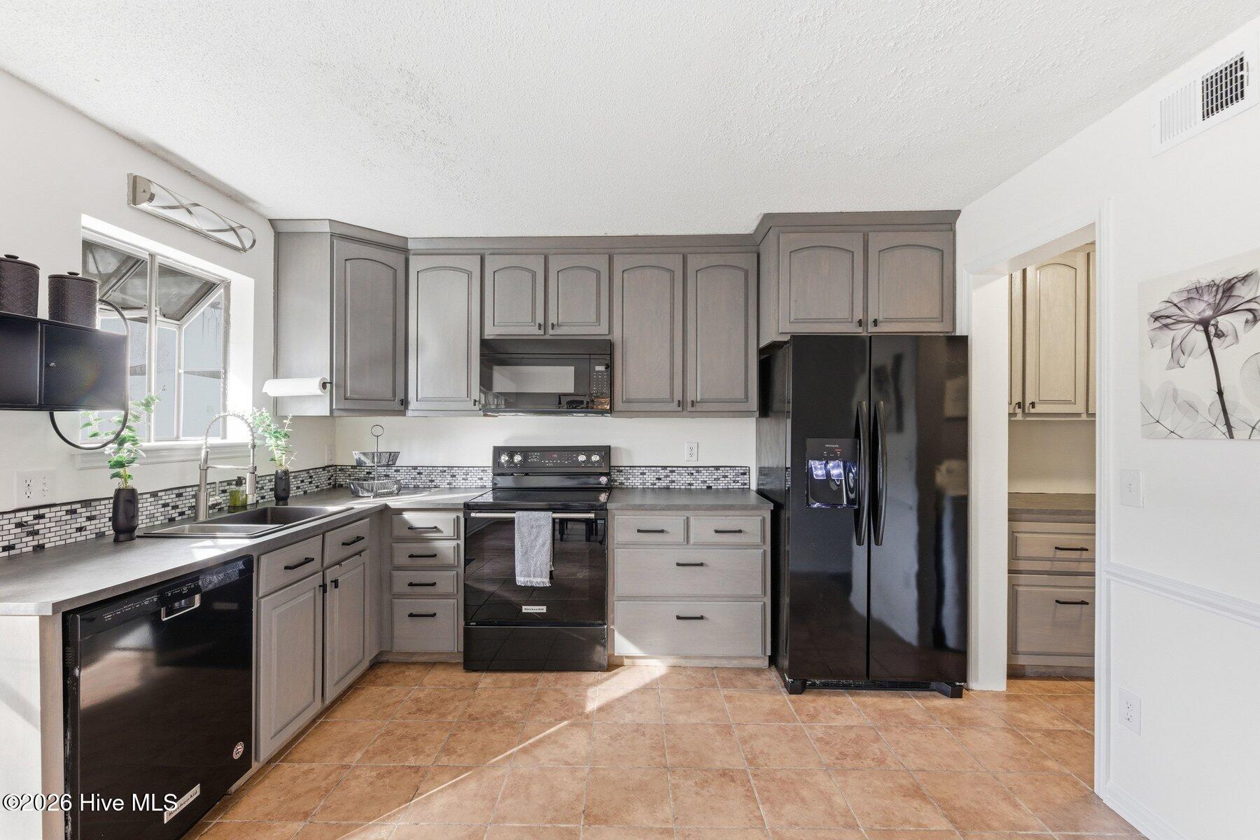 430 Cobblestone Drive