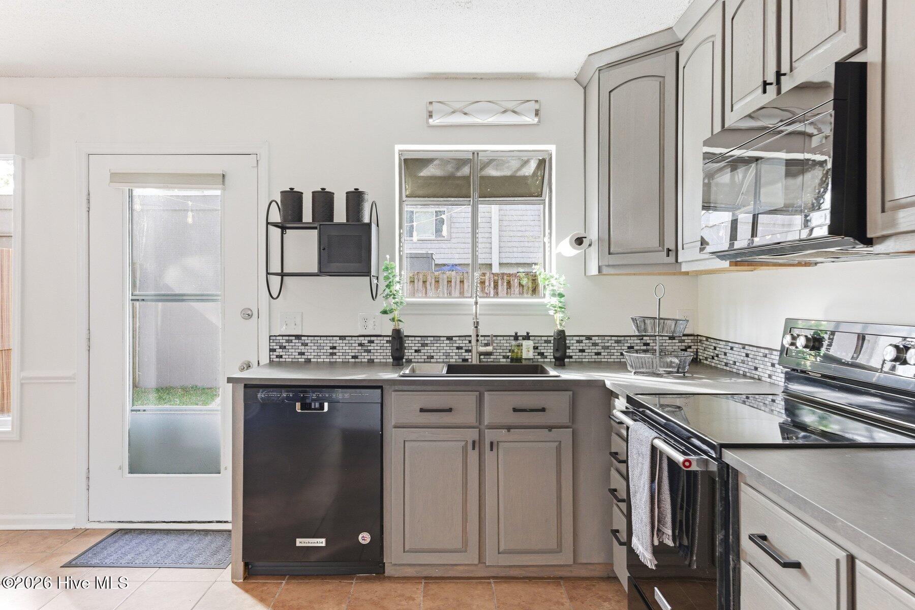 430 Cobblestone Drive