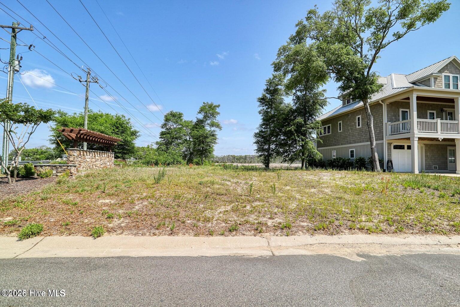105 22 Mistiflower Court 22