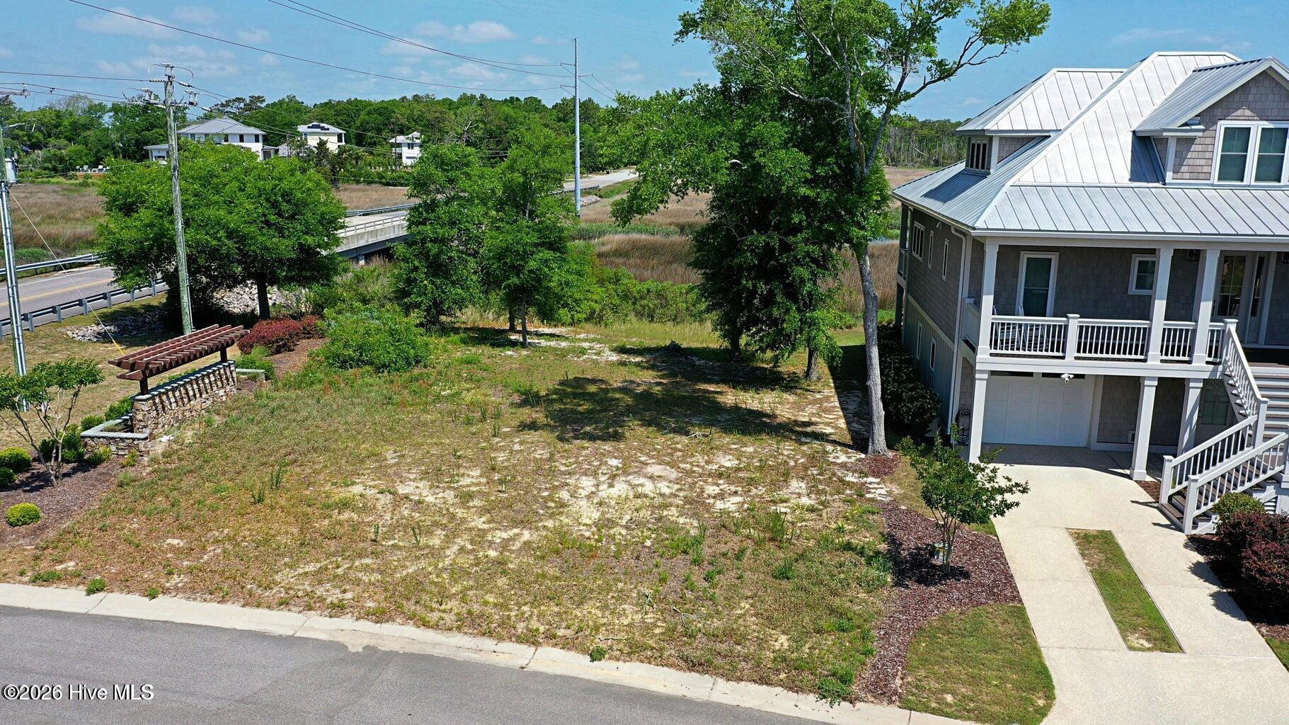 105 22 Mistiflower Court 22