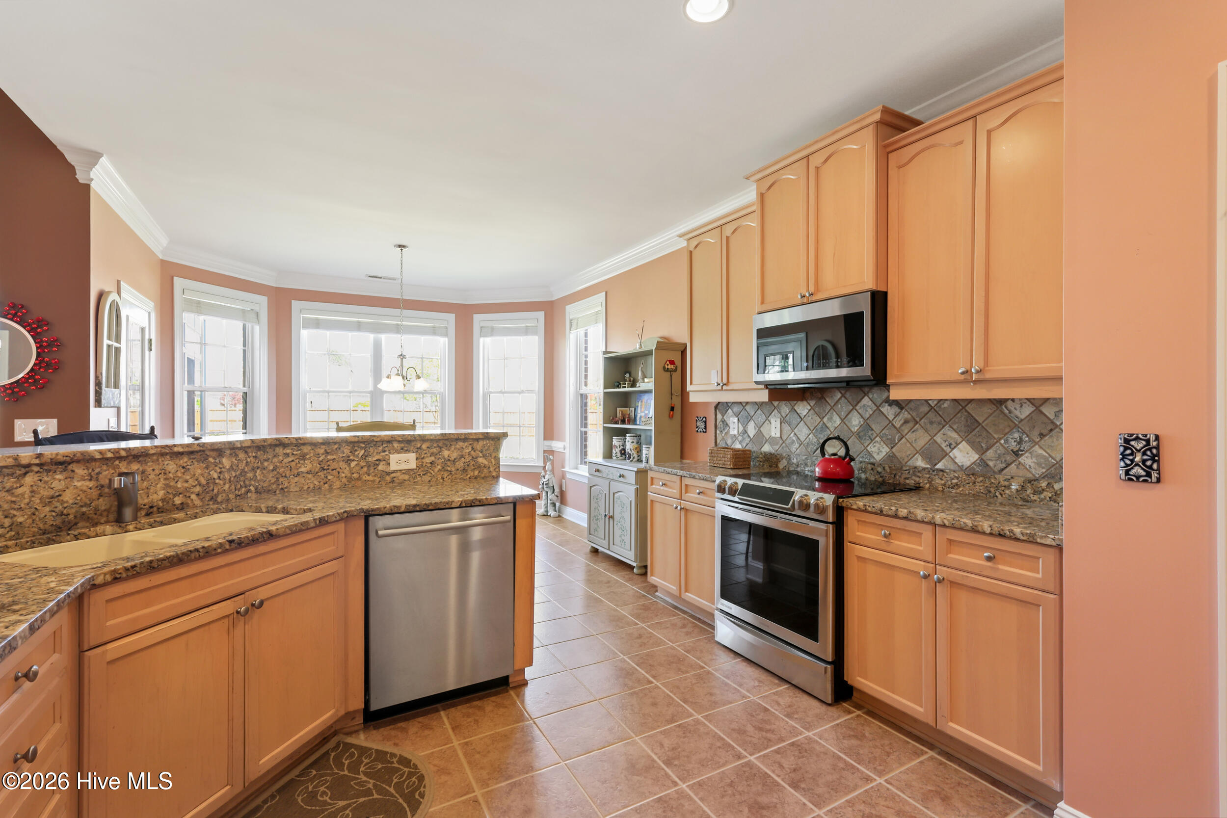 1111 Parkmore Court