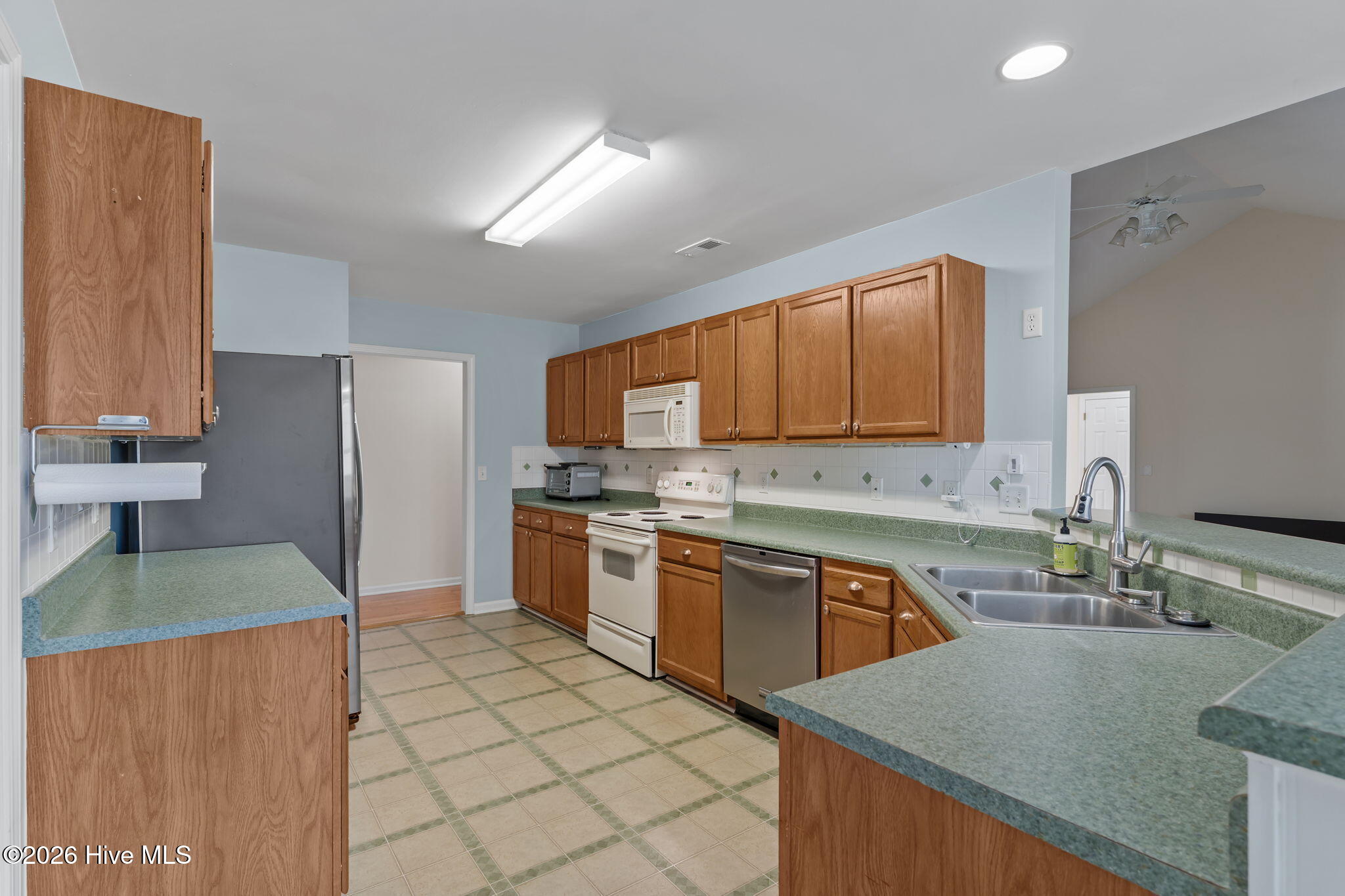 7208 Grizzly Bear Court