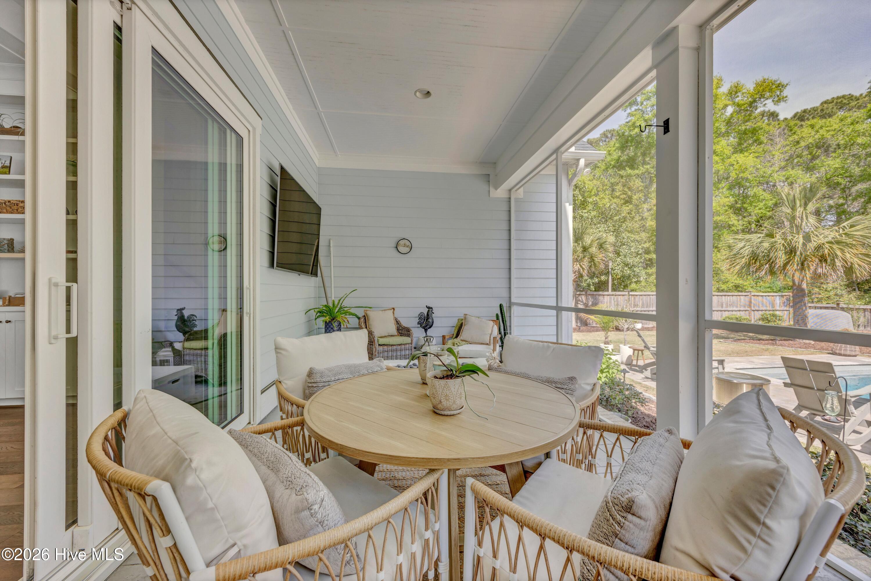 207 Loder Avenue
