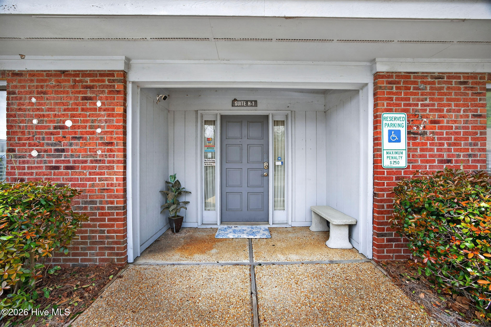 108 N Kerr Avenue H1