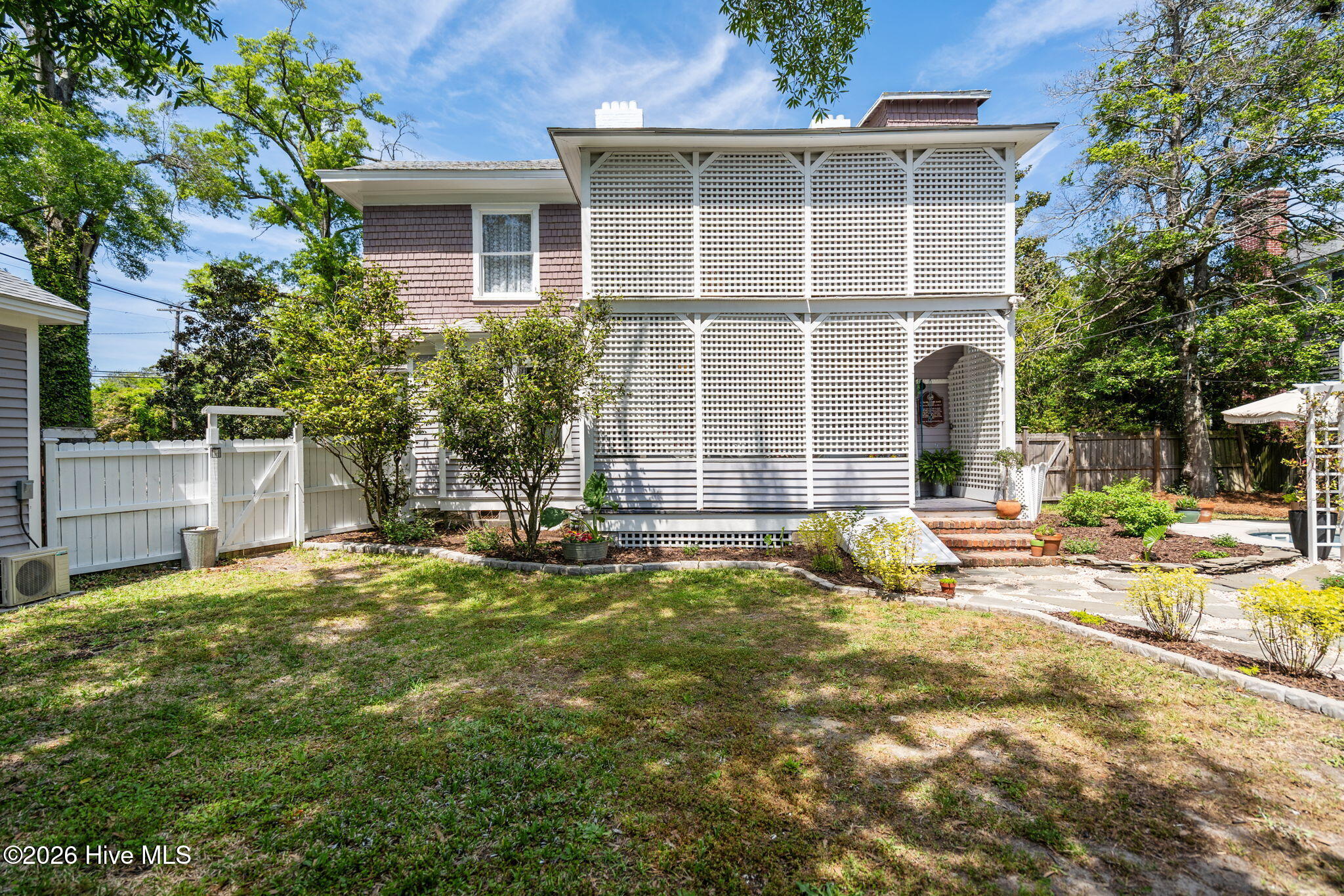 1902 Market Street