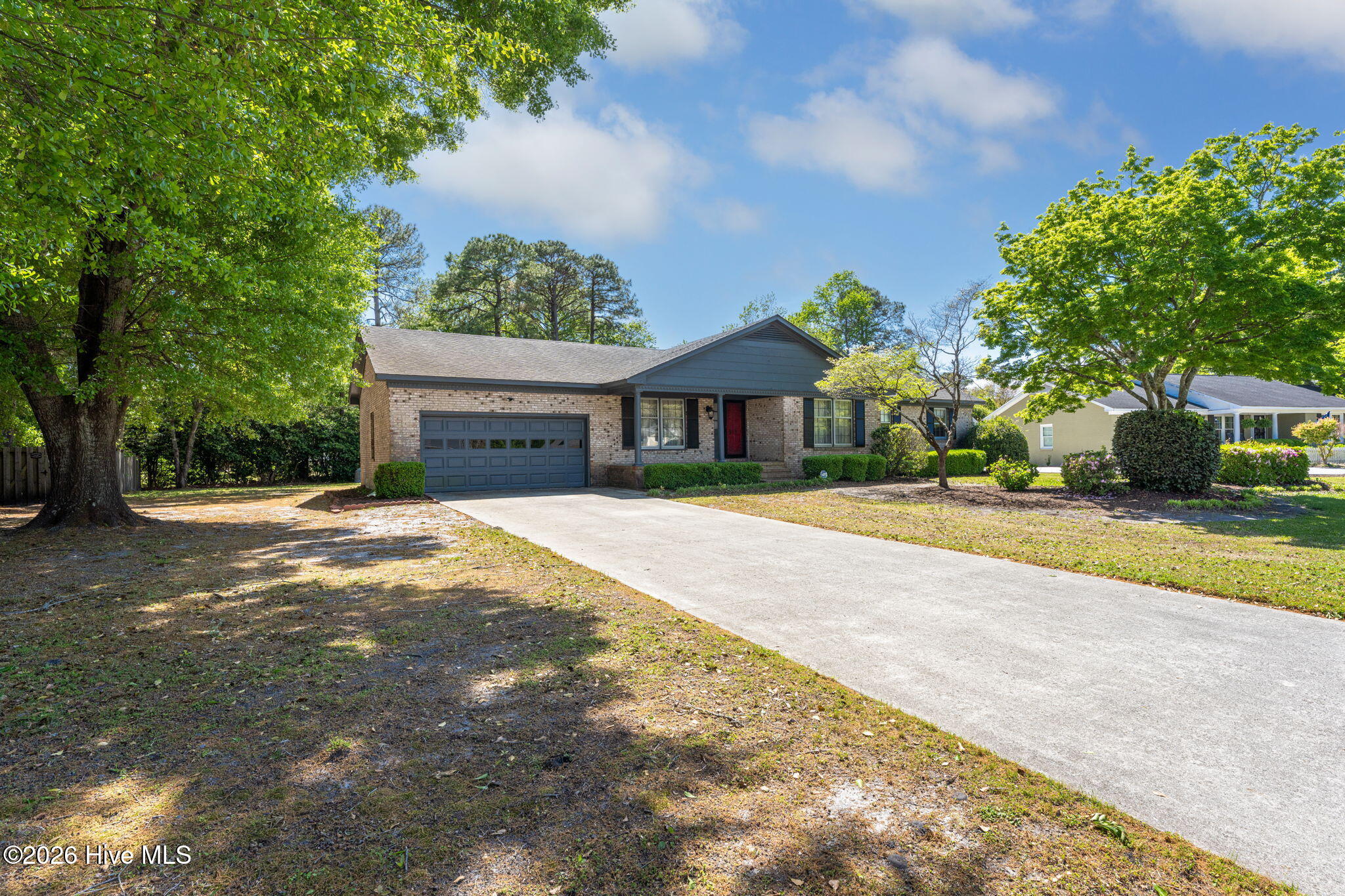 913 Robert E Lee Drive