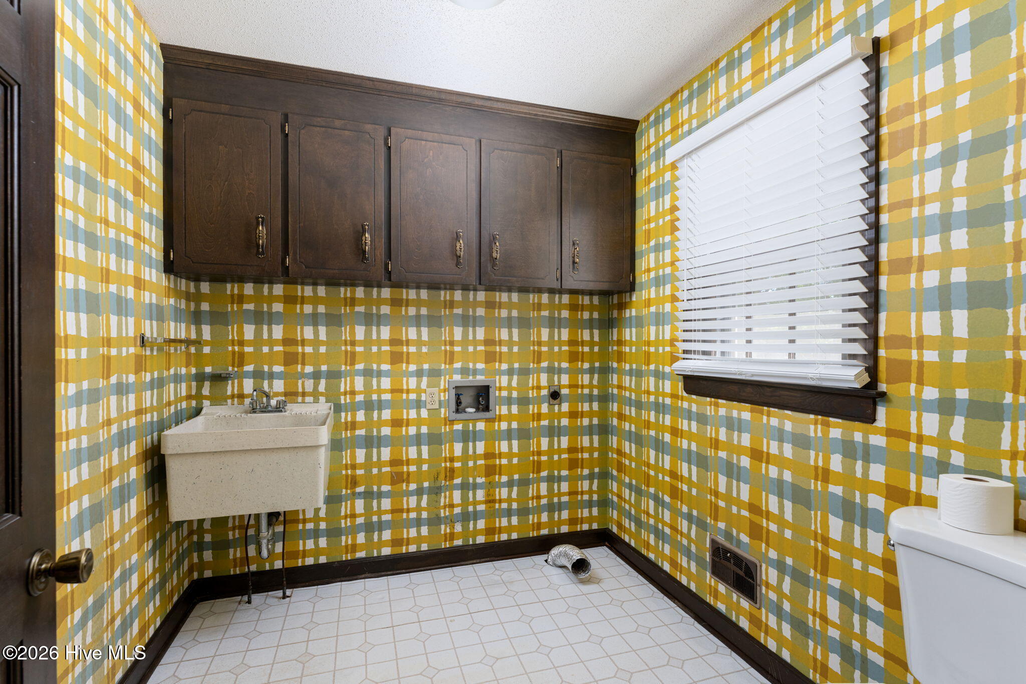 913 Robert E Lee Drive