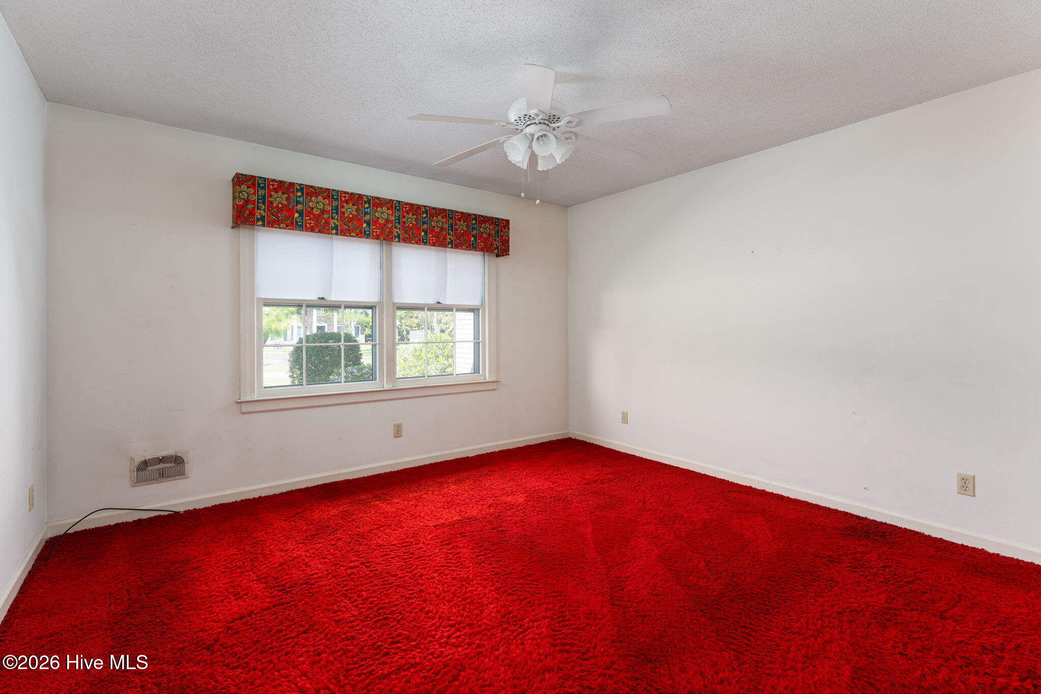 913 Robert E Lee Drive