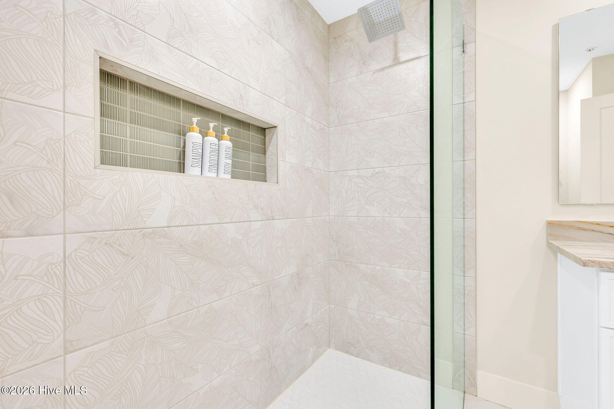 1800 Canal Drive Unit 305