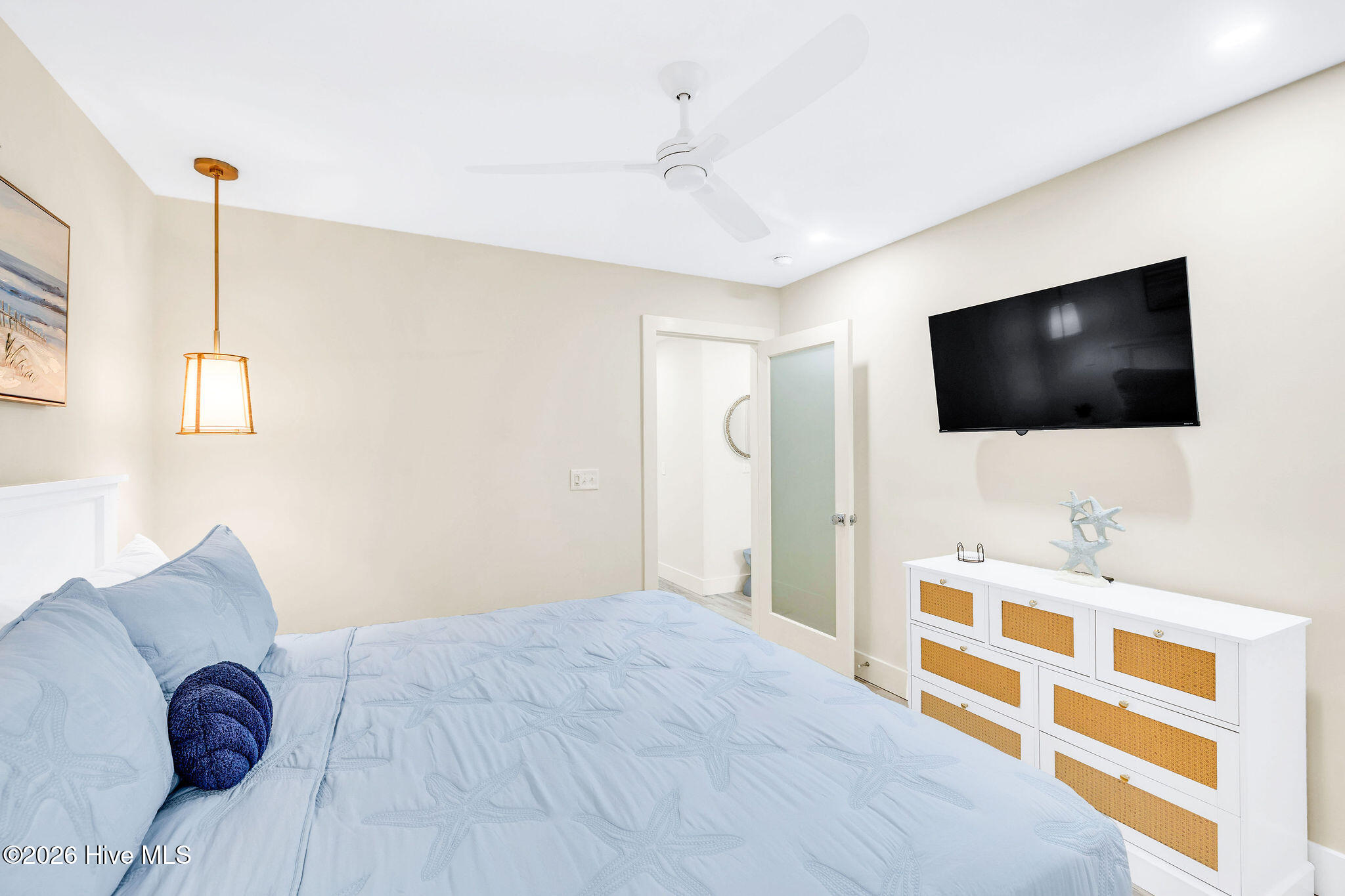 1800 Canal Drive Unit 305