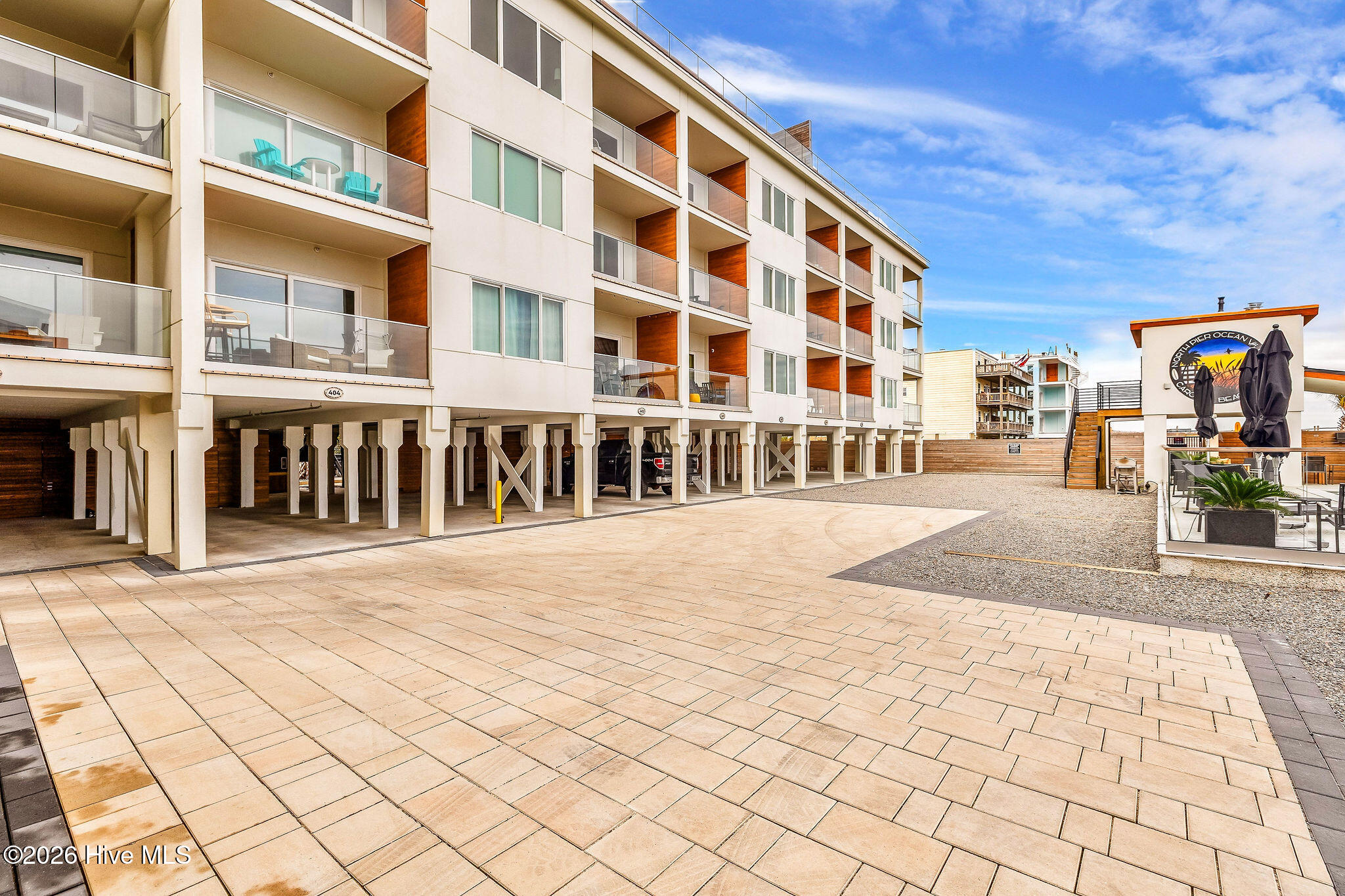 1800 Canal Drive Unit 305