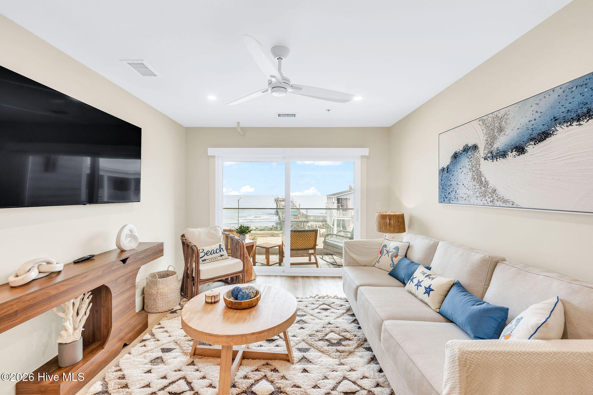 1800 Canal Drive Unit 305