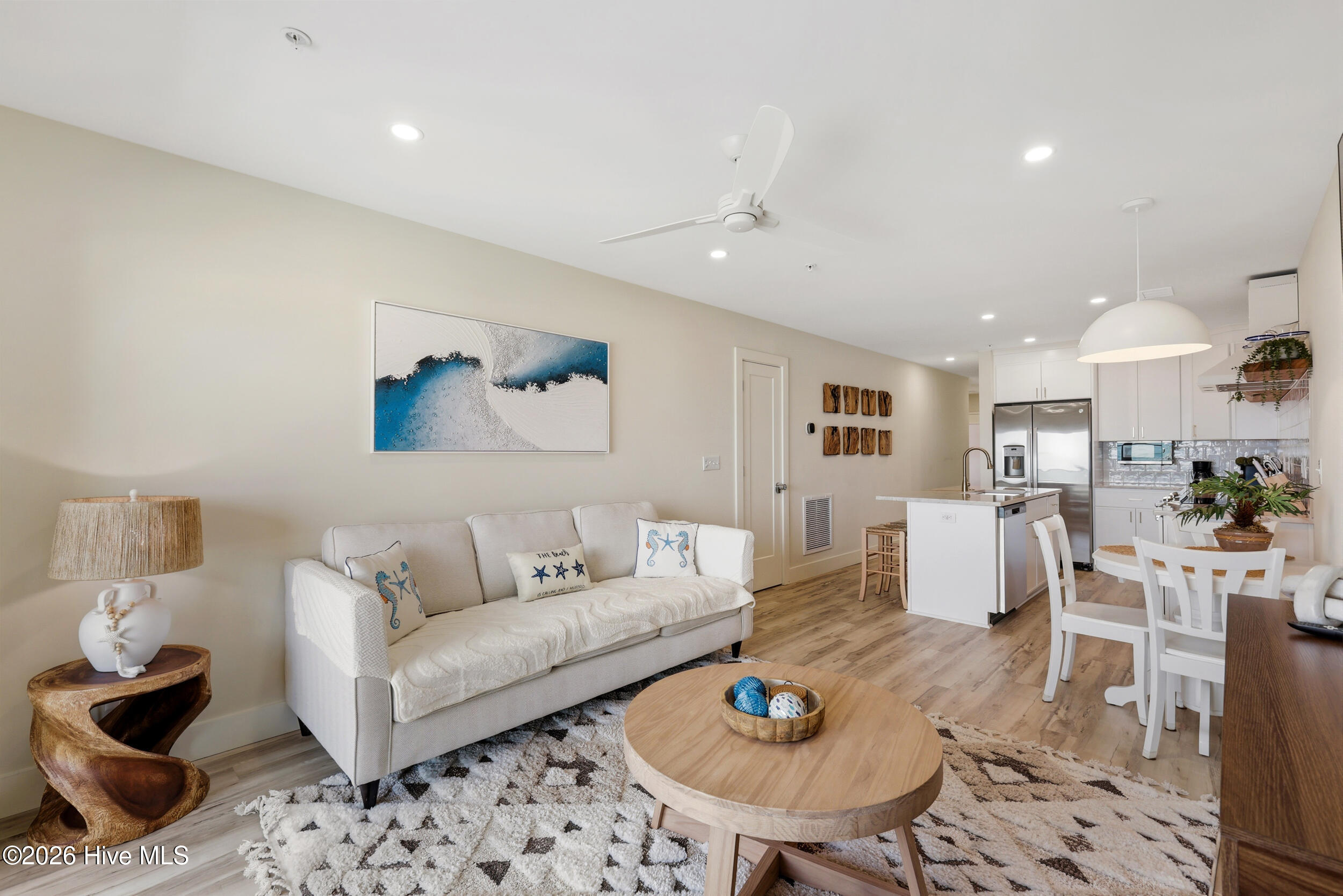 1800 Canal Drive Unit 305
