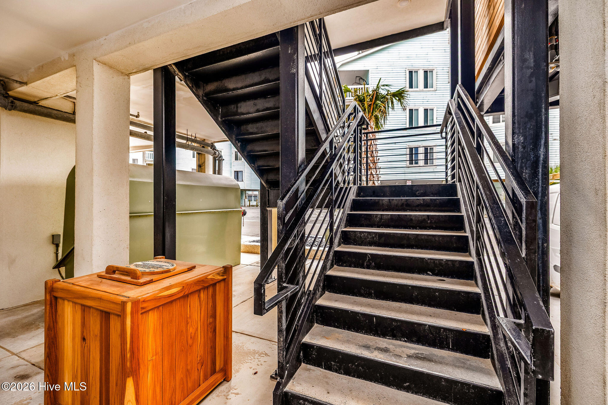 1800 Canal Drive Unit 305