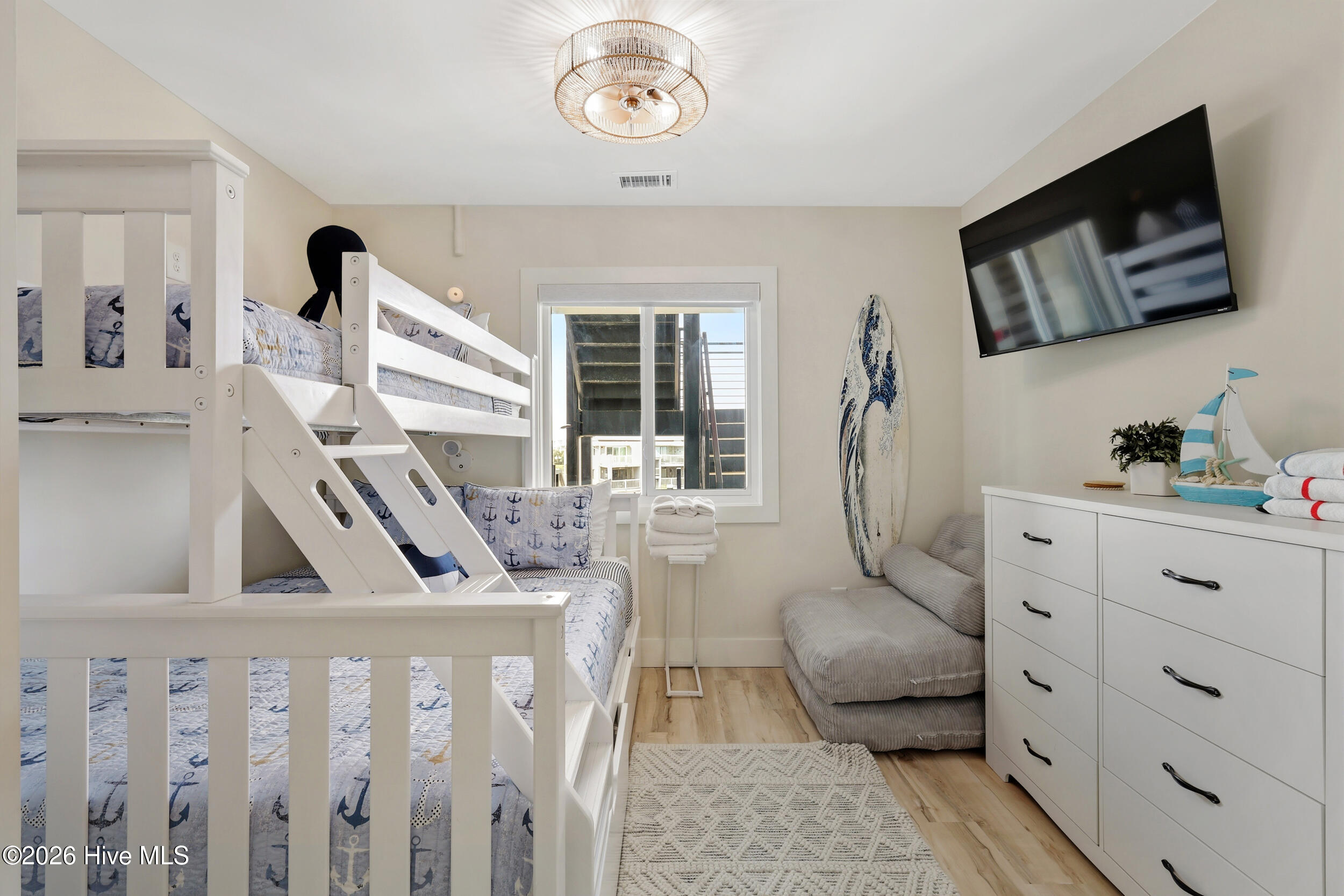 1800 Canal Drive Unit 305