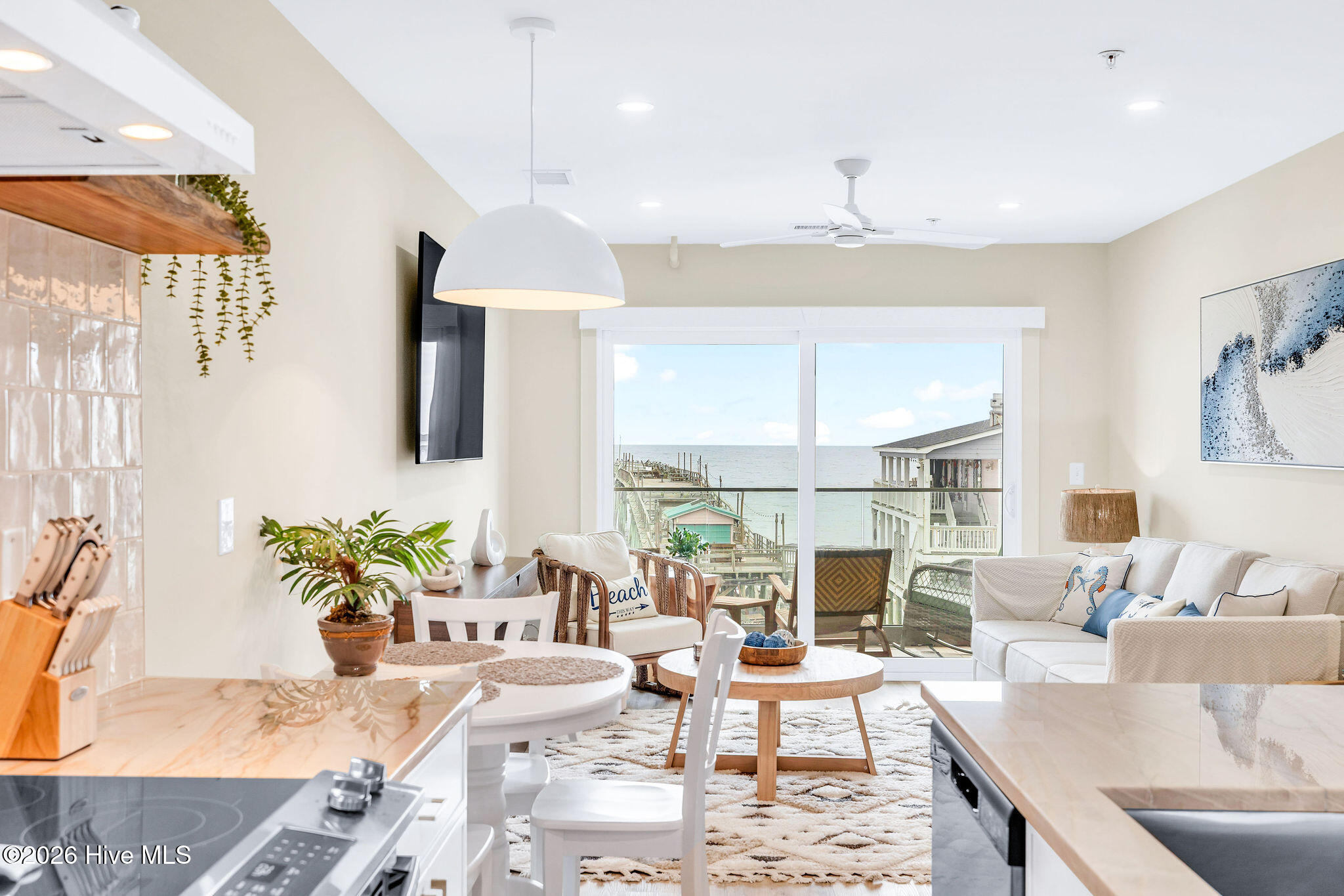 1800 Canal Drive Unit 305