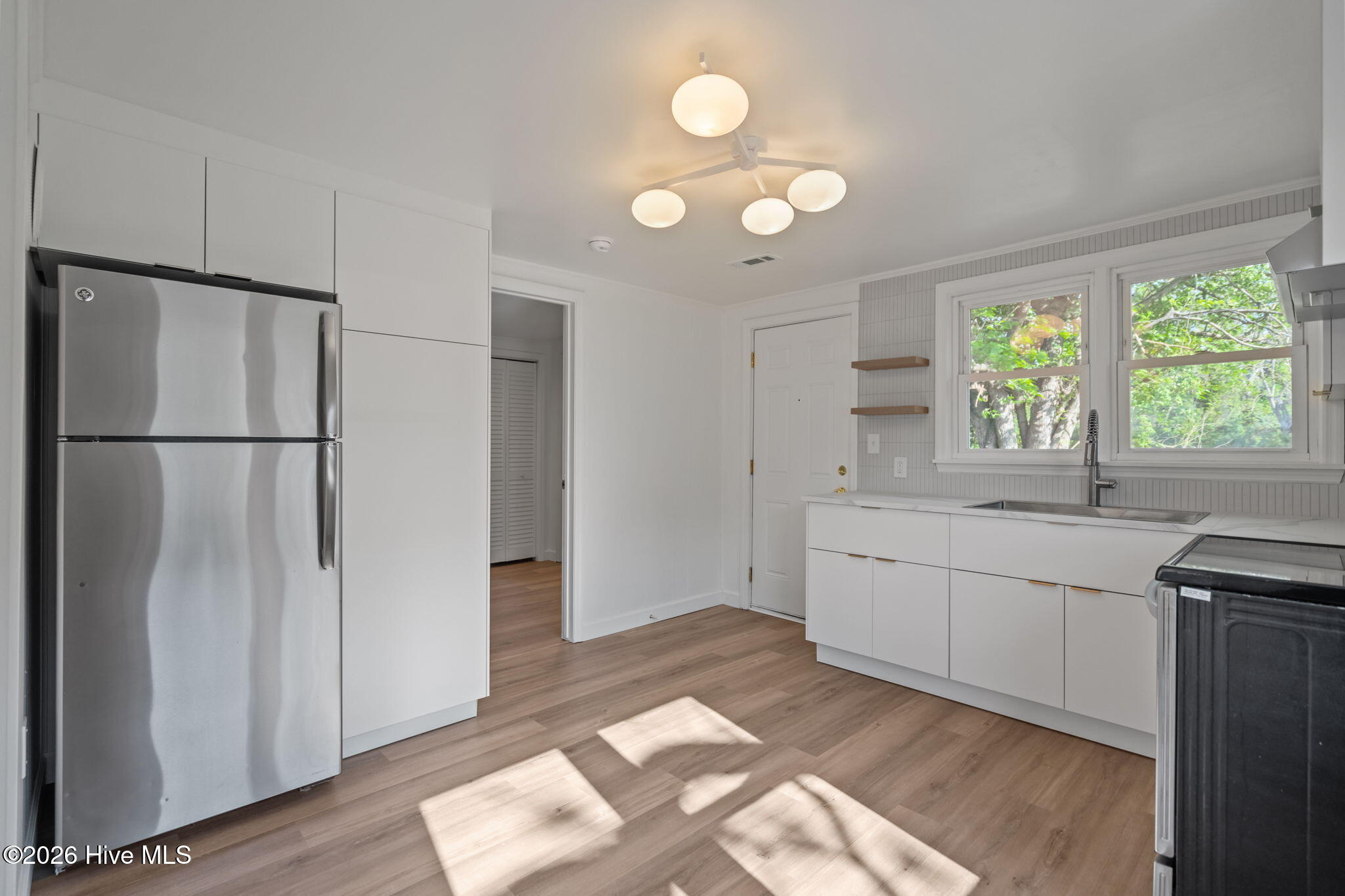 49 S 12th Street