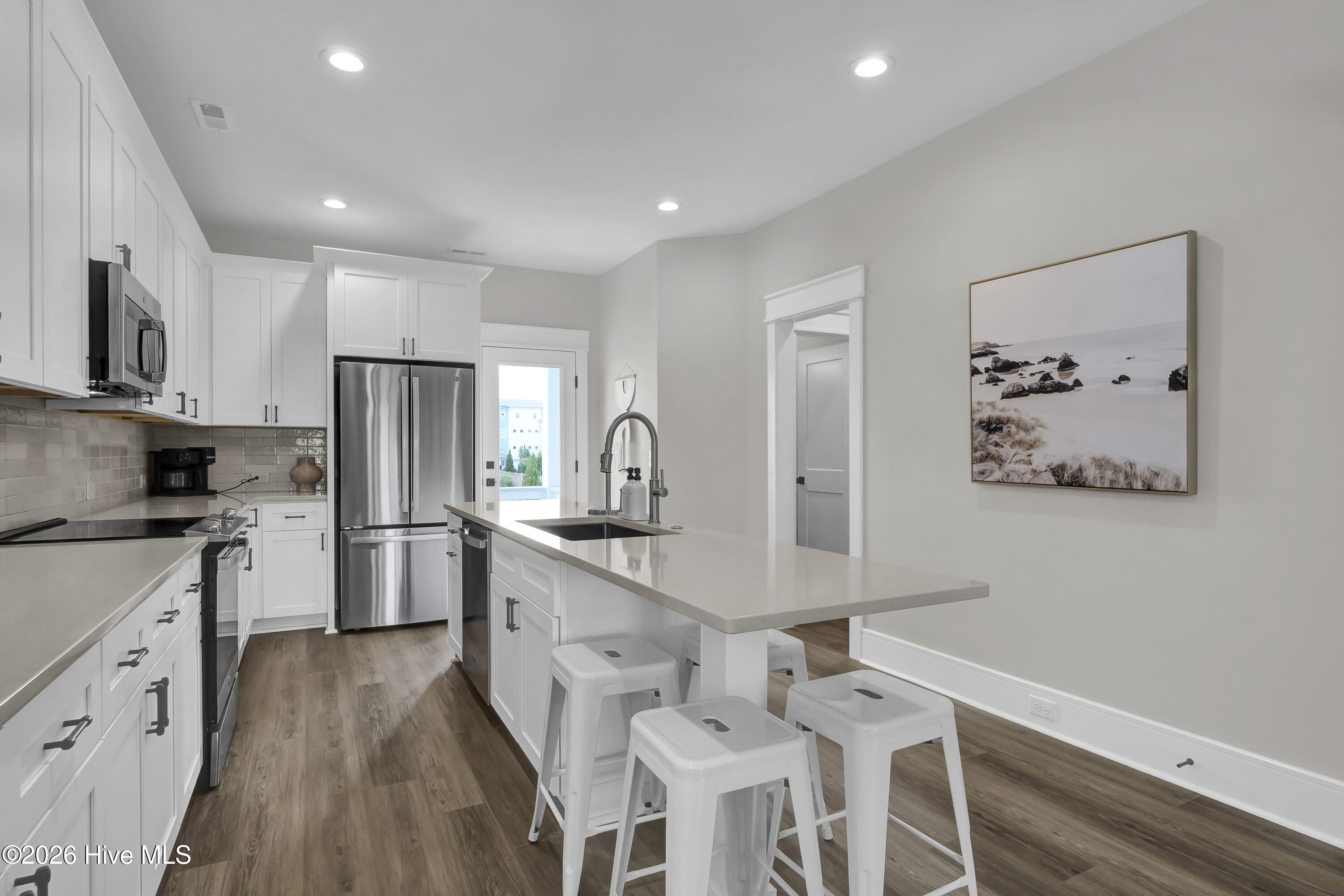 906 Second Street S 2