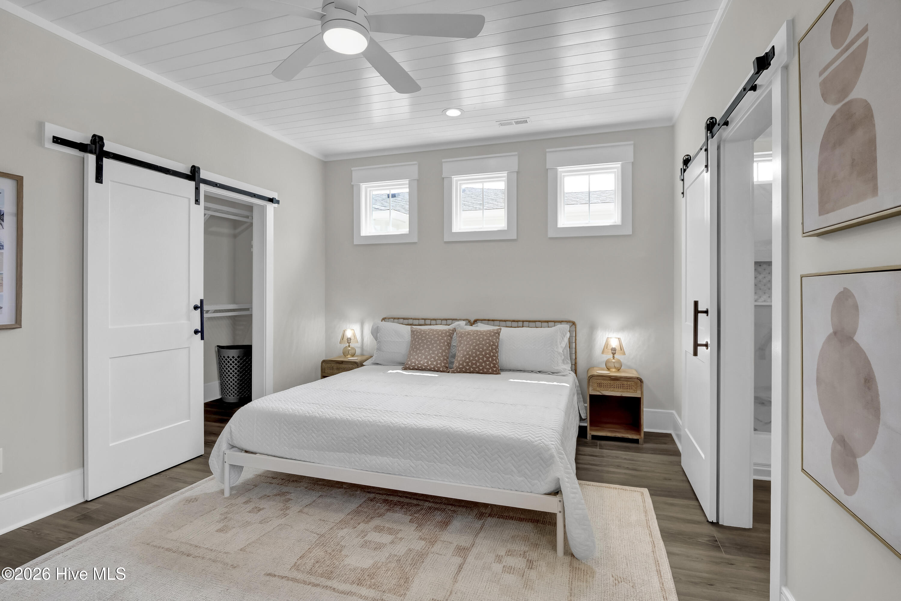 906 Second Street S 2