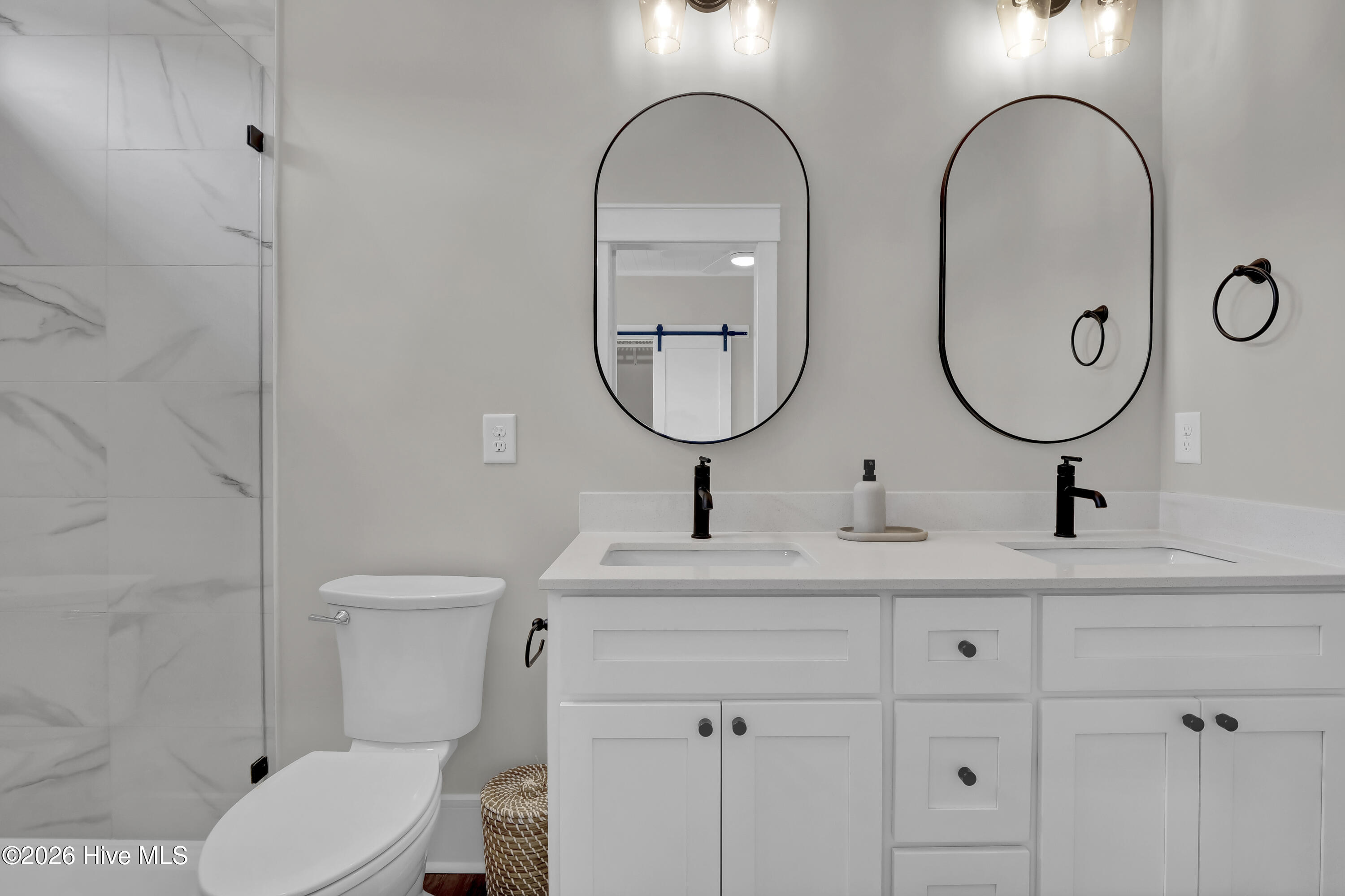 906 Second Street S 2