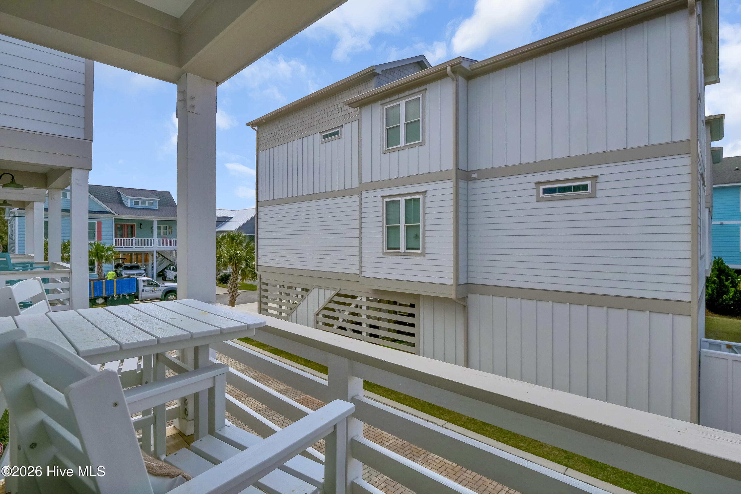 906 Second Street S 2