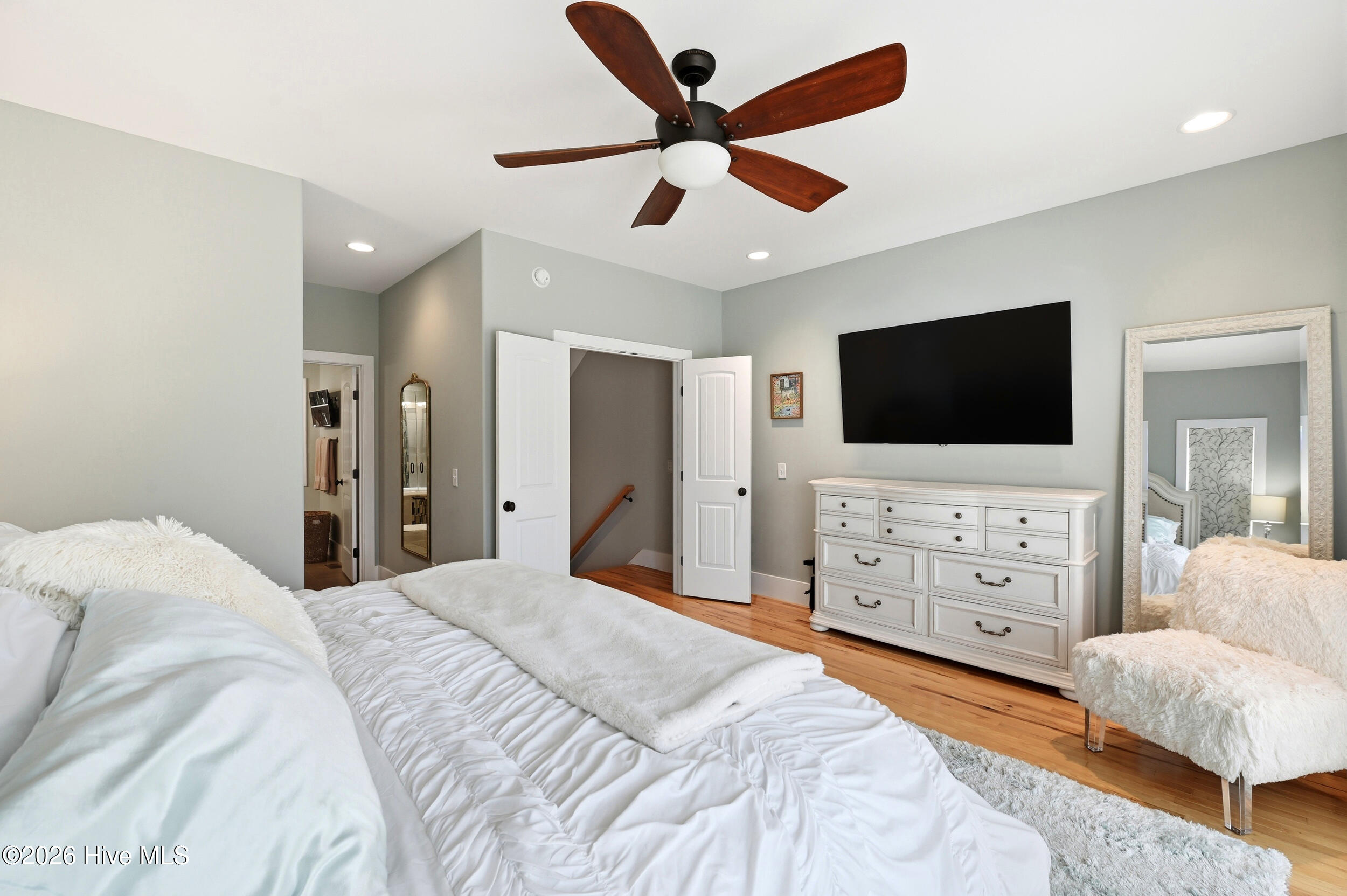302 Alabama Avenue Unit 2