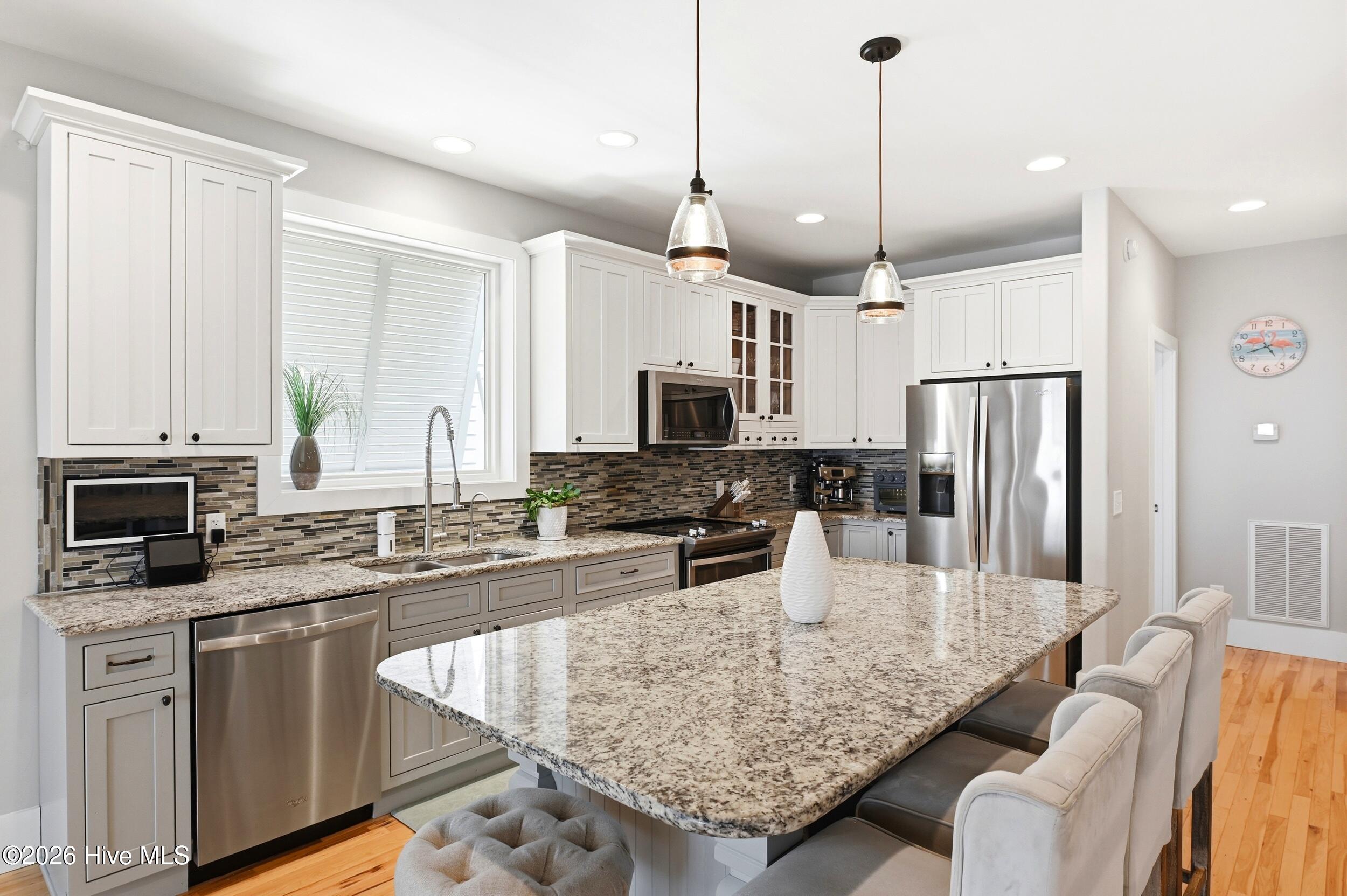 302 Alabama Avenue Unit 2