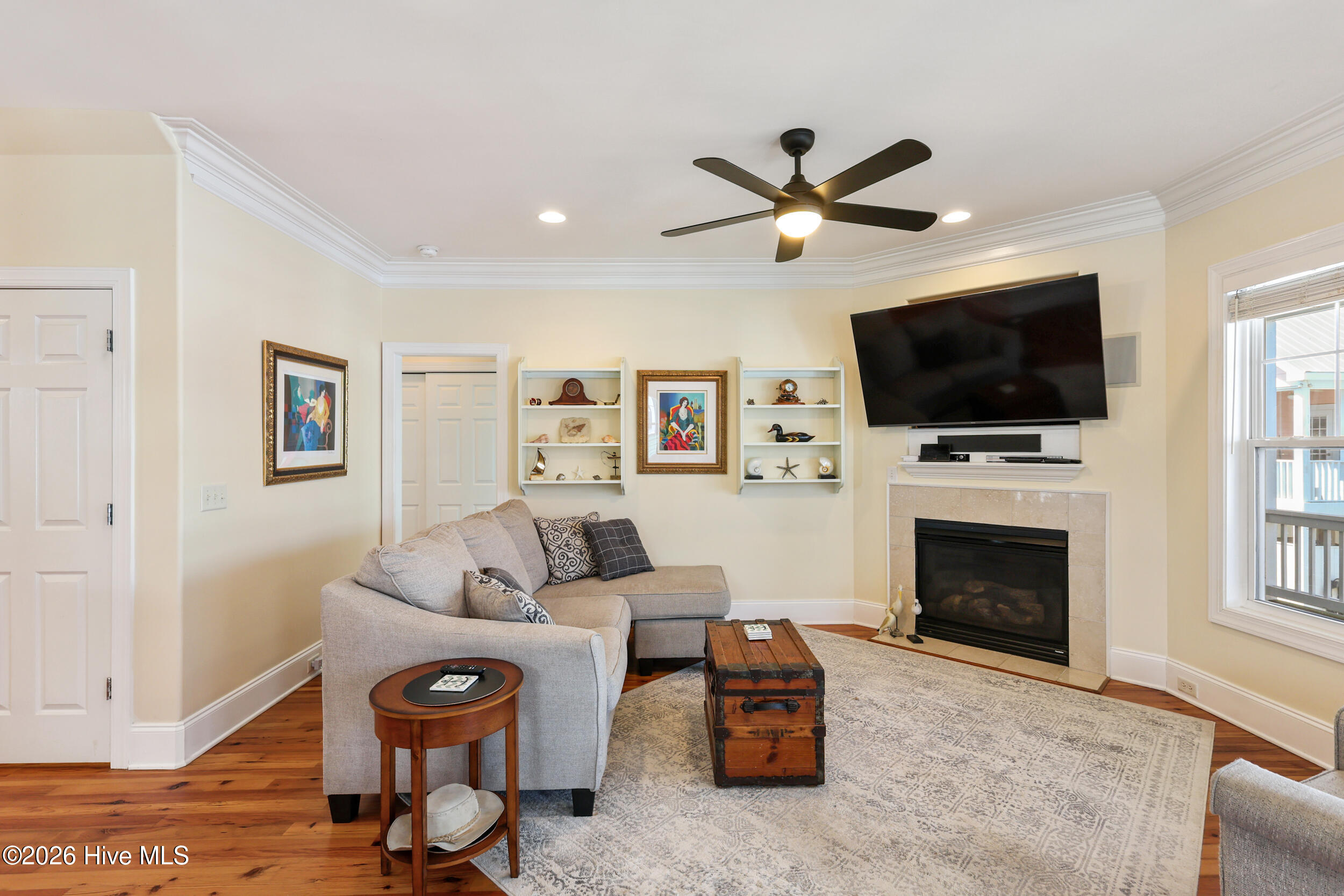 1706 Searay Lane