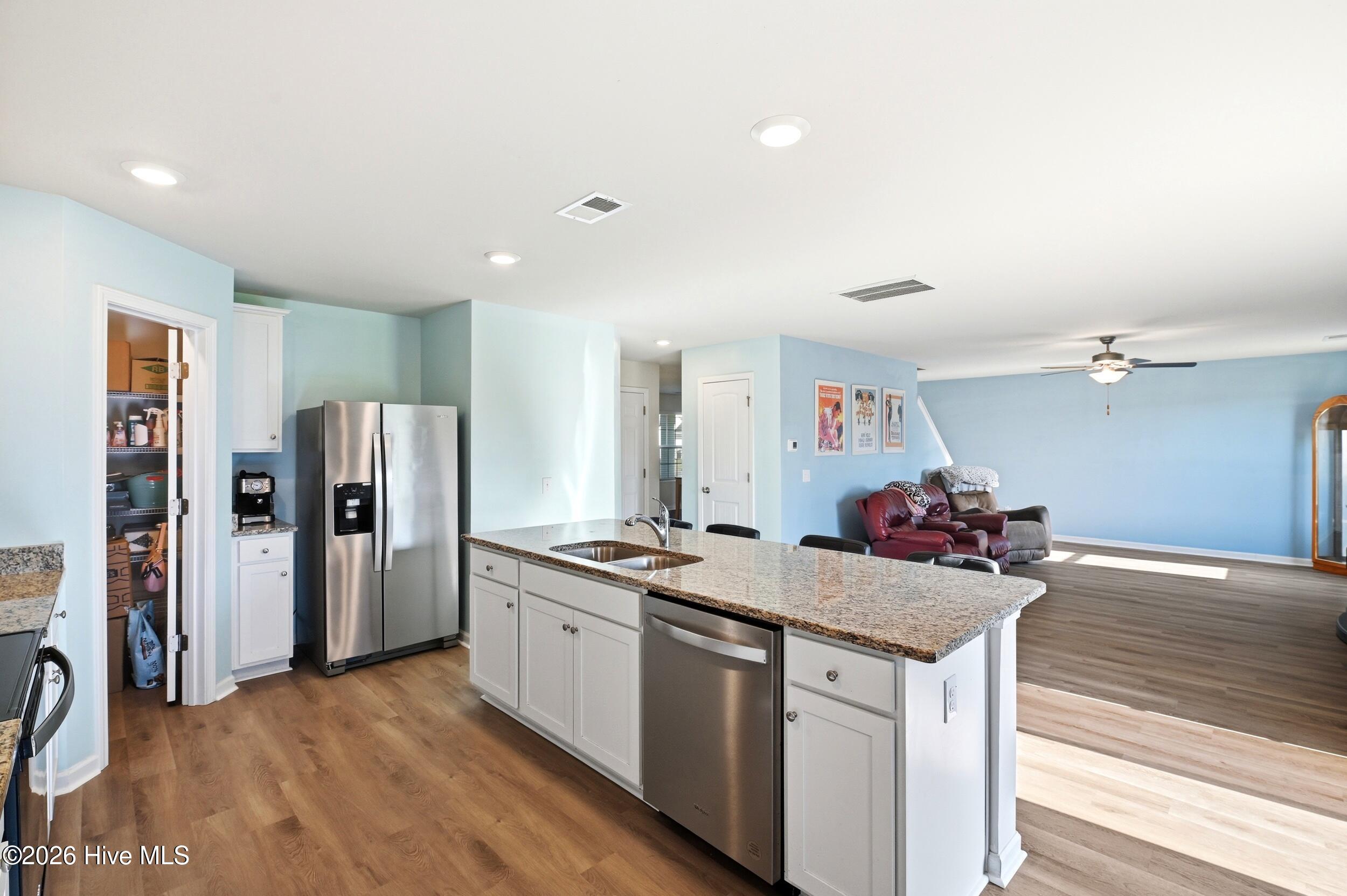 697 Poppleton Drive