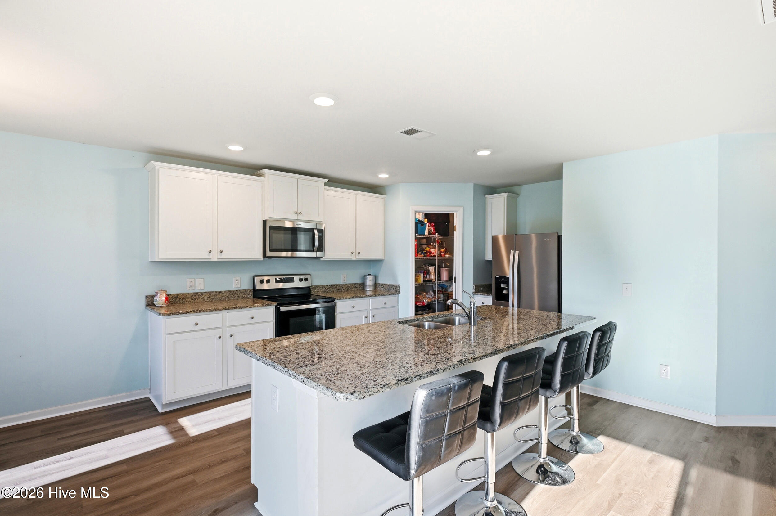 697 Poppleton Drive