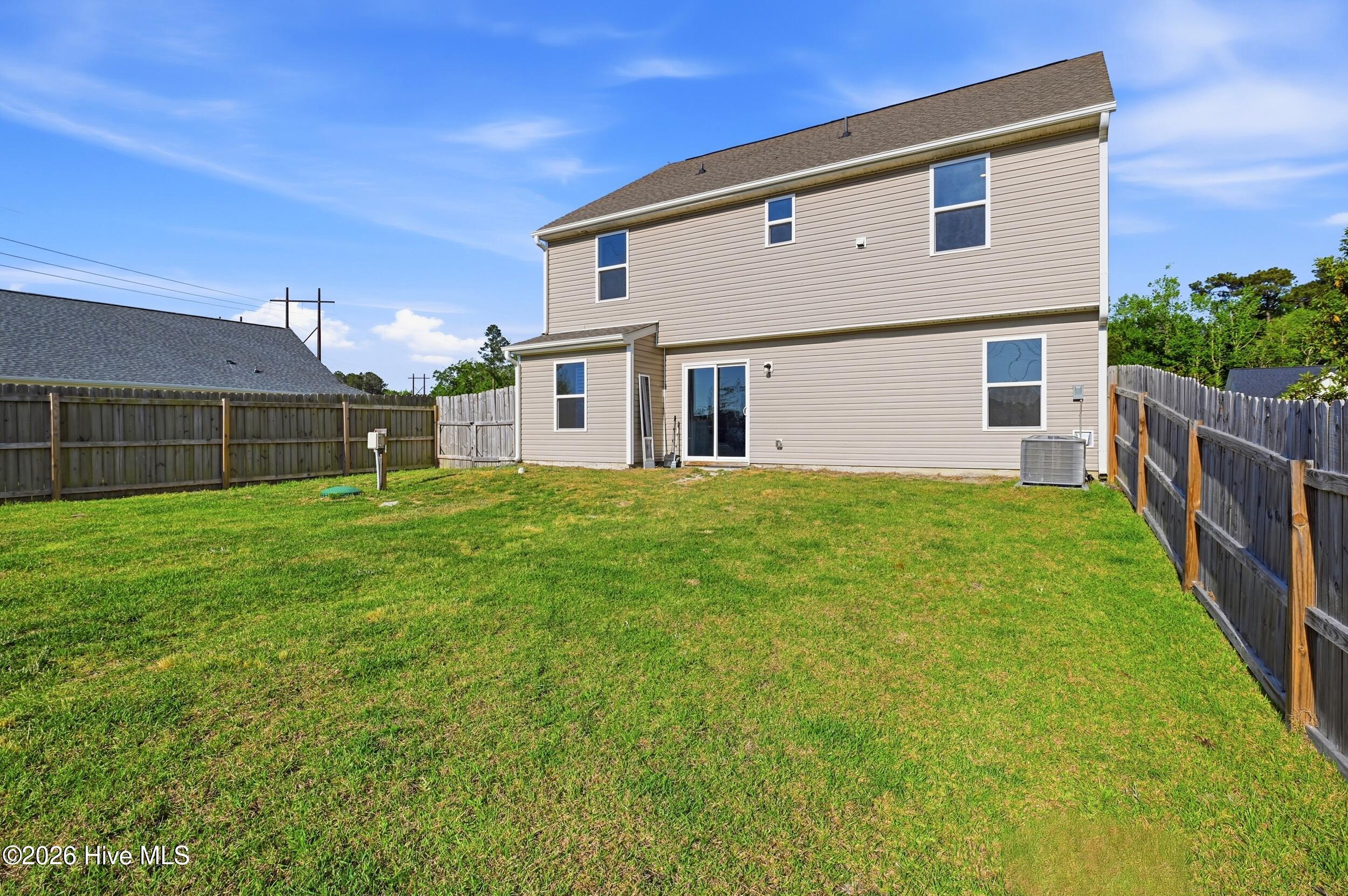 697 Poppleton Drive