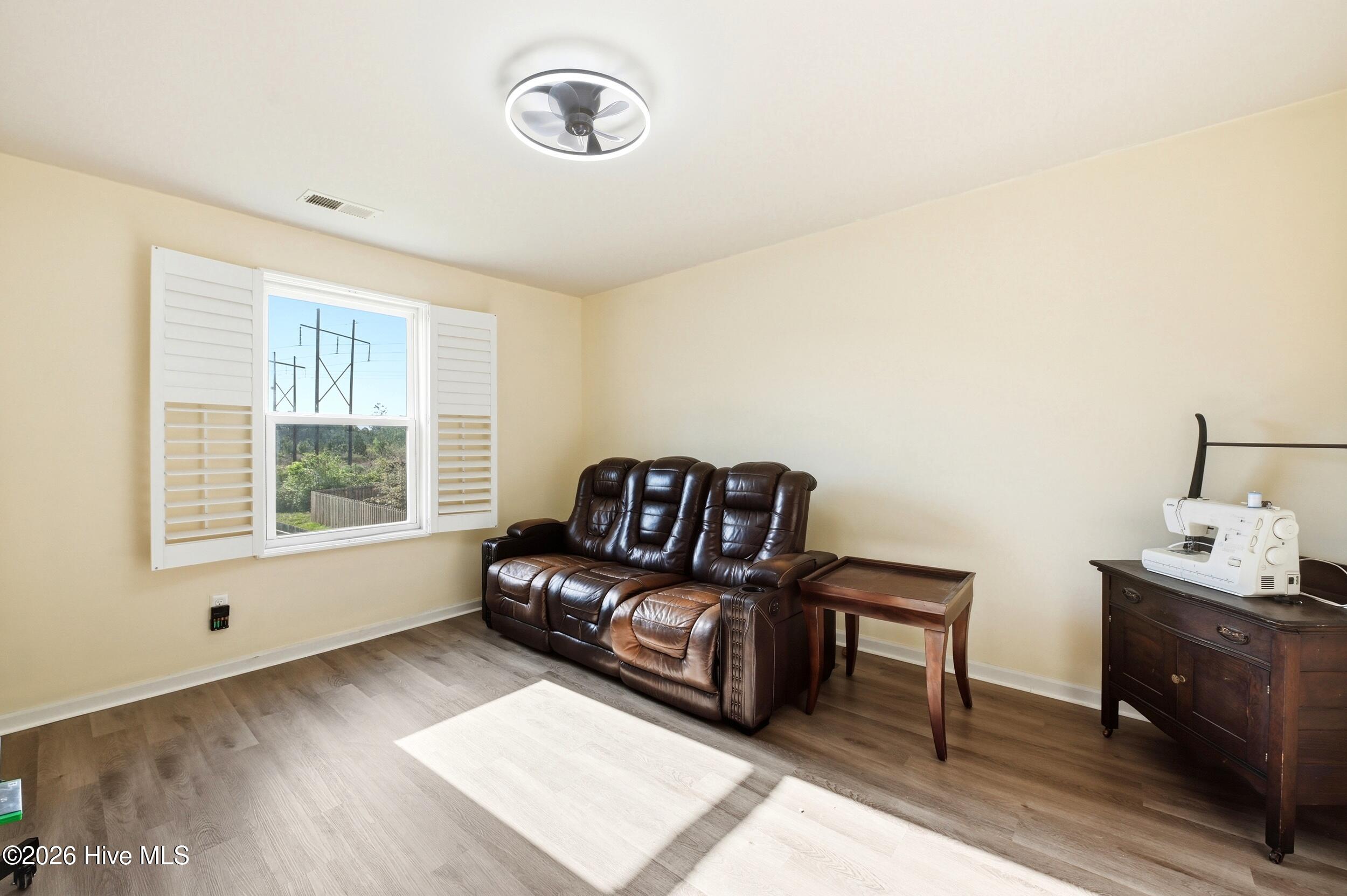 697 Poppleton Drive