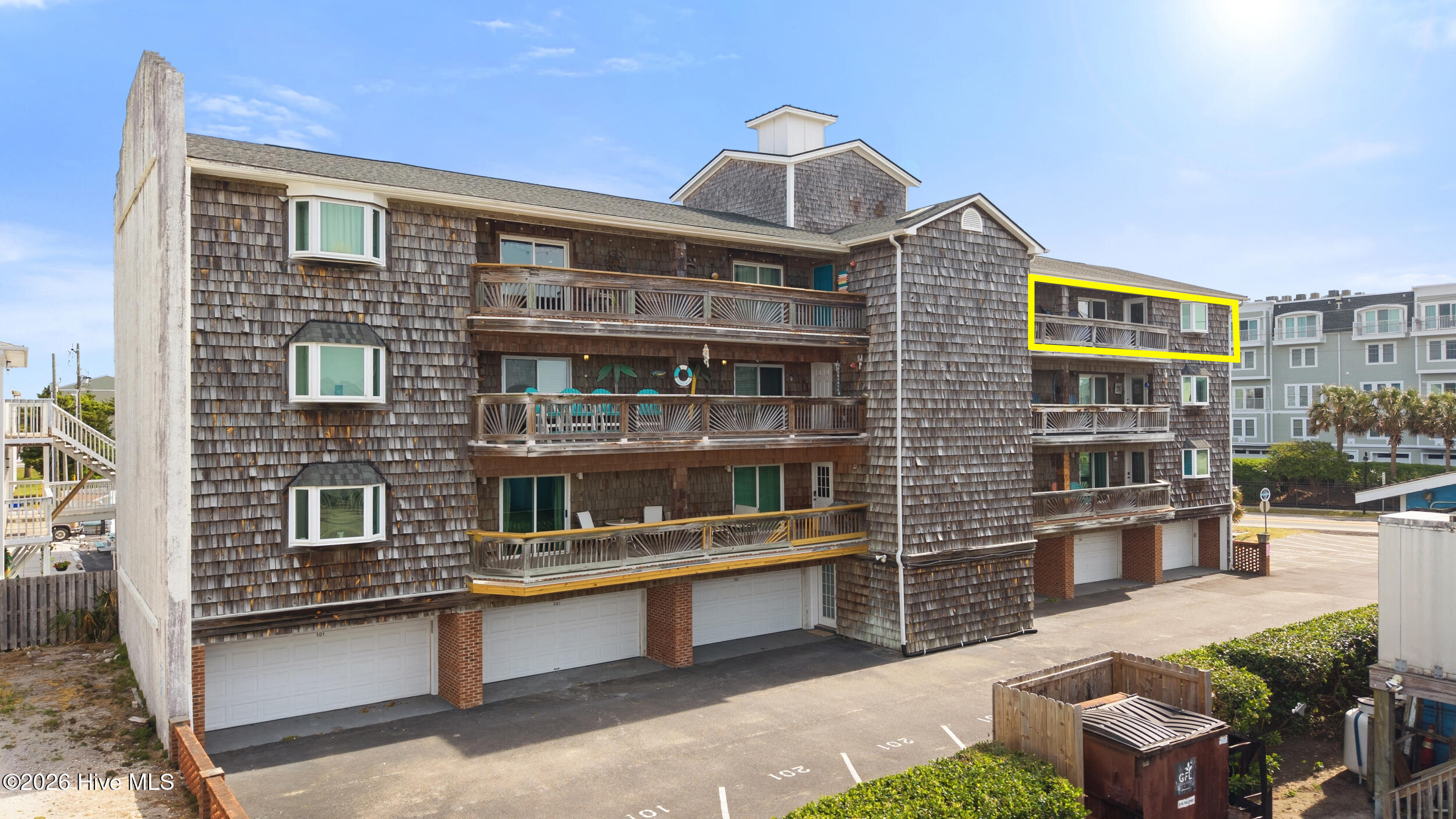 306 Lake Park Boulevard S 302