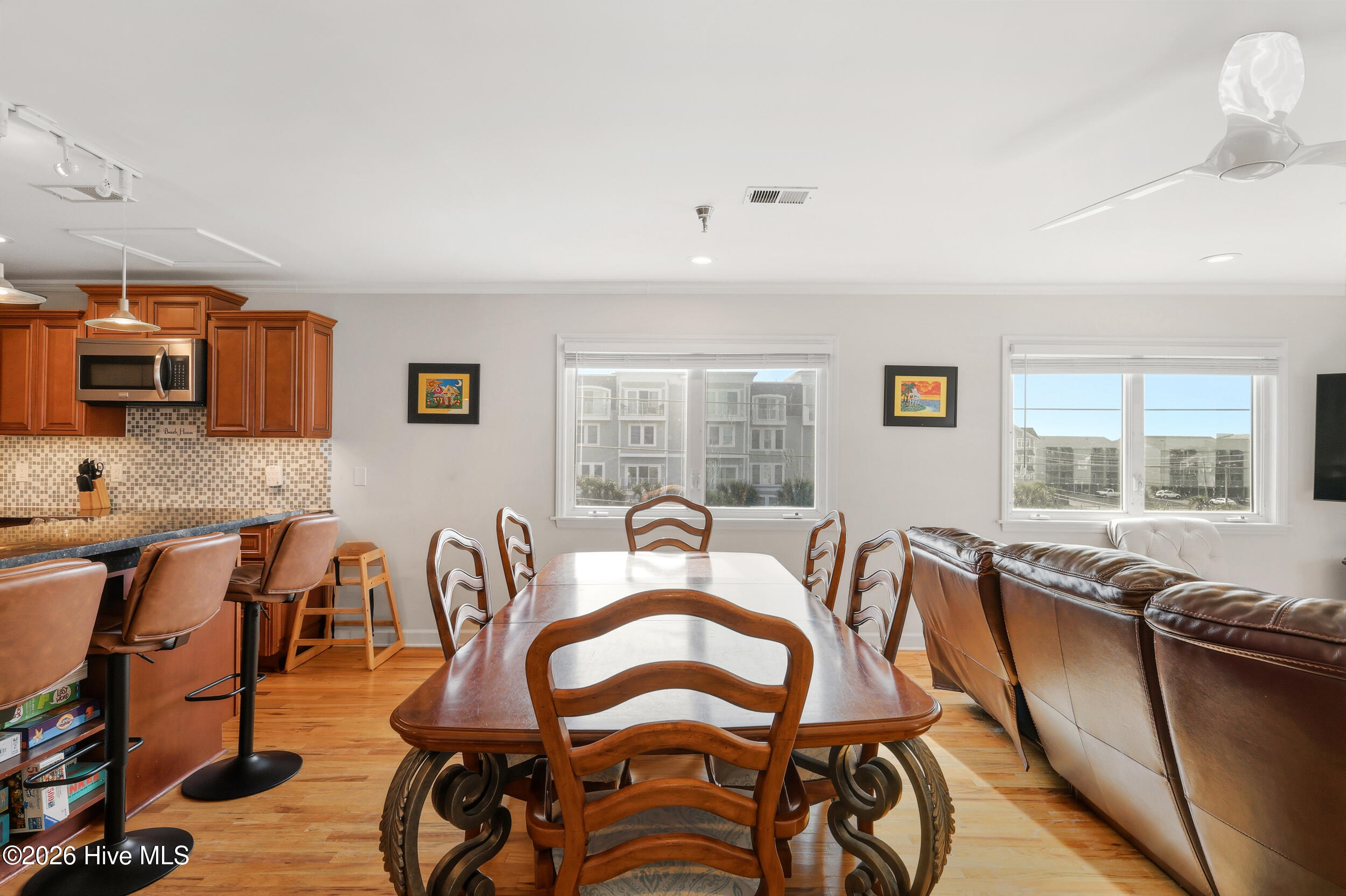 306 Lake Park Boulevard S 302