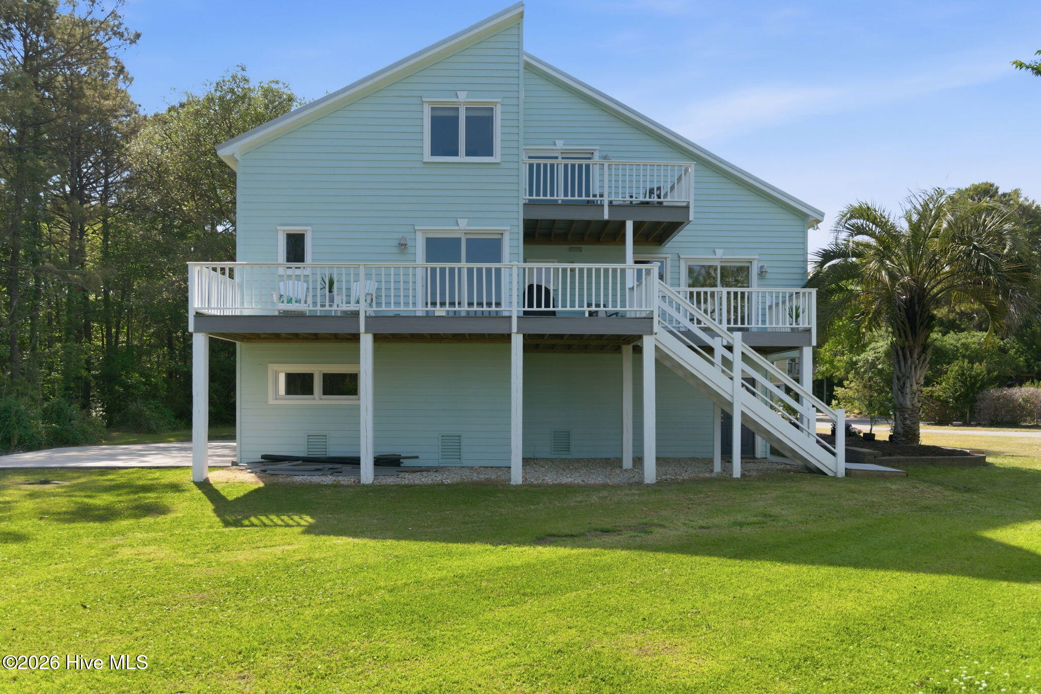 7111 Grouper Court