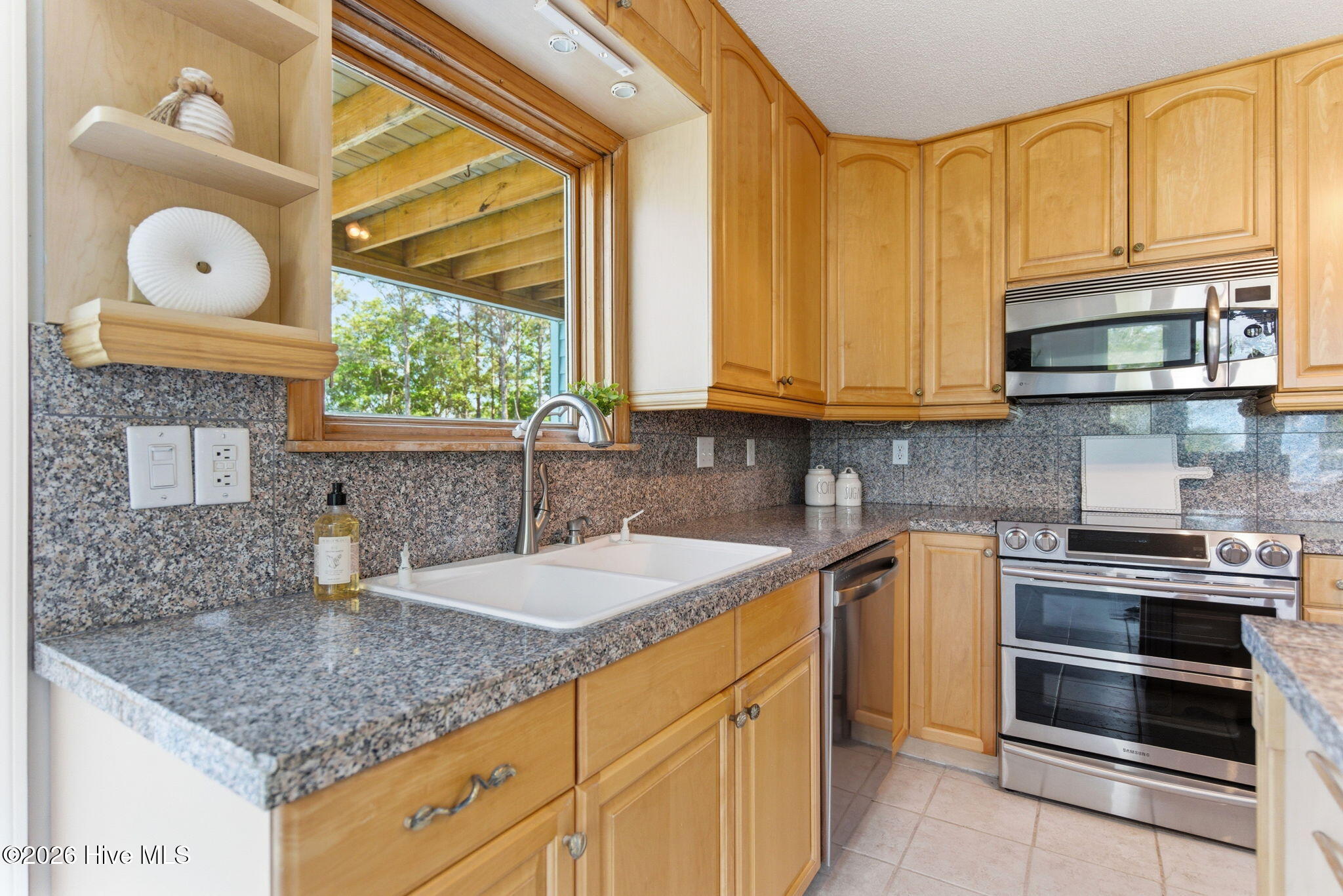 7111 Grouper Court