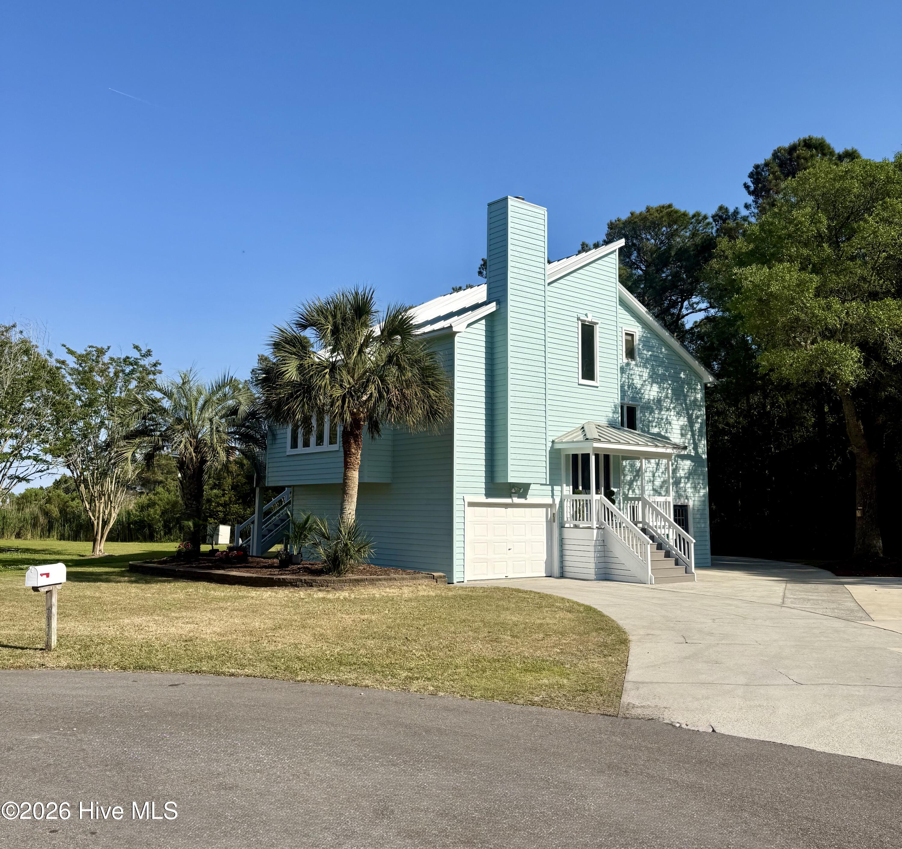 7111 Grouper Court