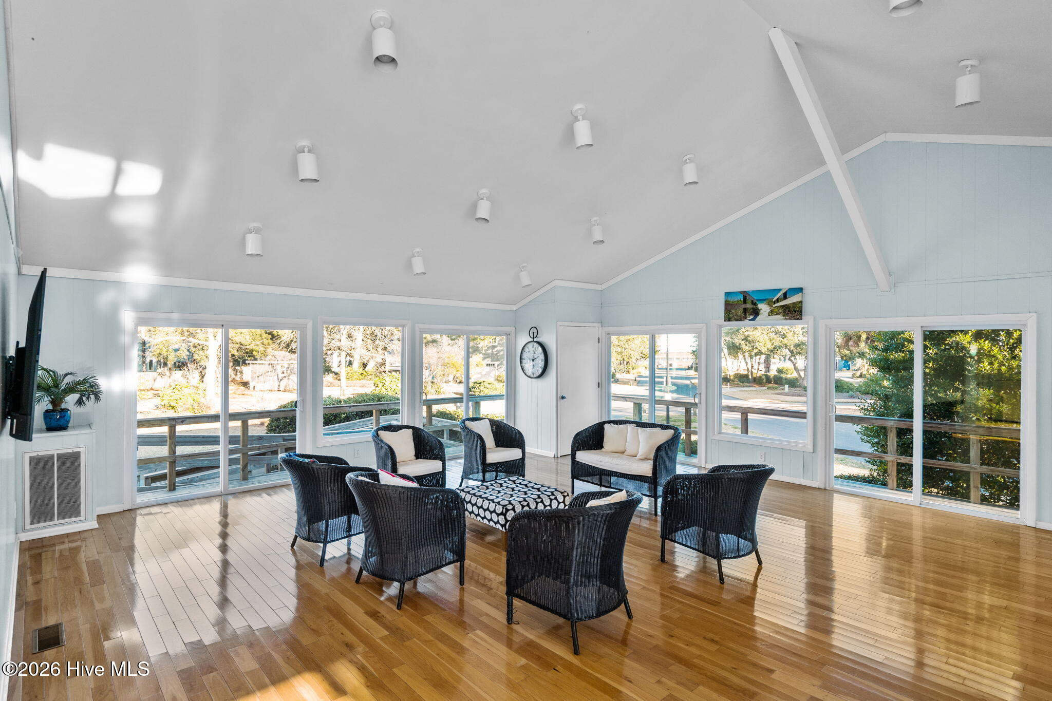 7111 Grouper Court