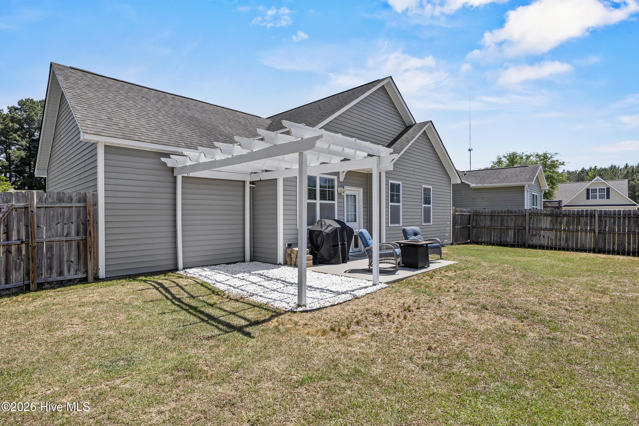 903 Edna Fields Drive