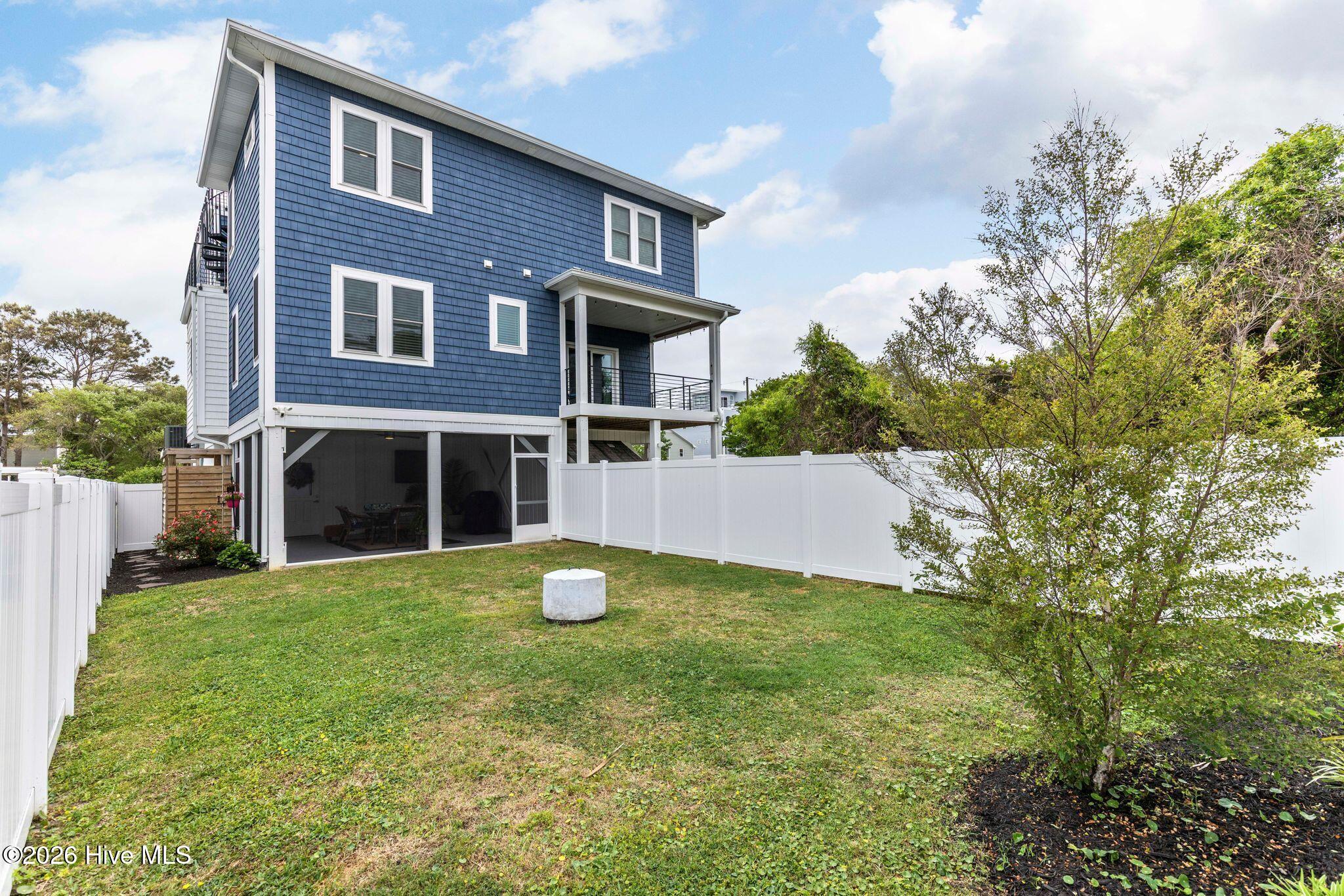 304 Birmingham Avenue Unit 1