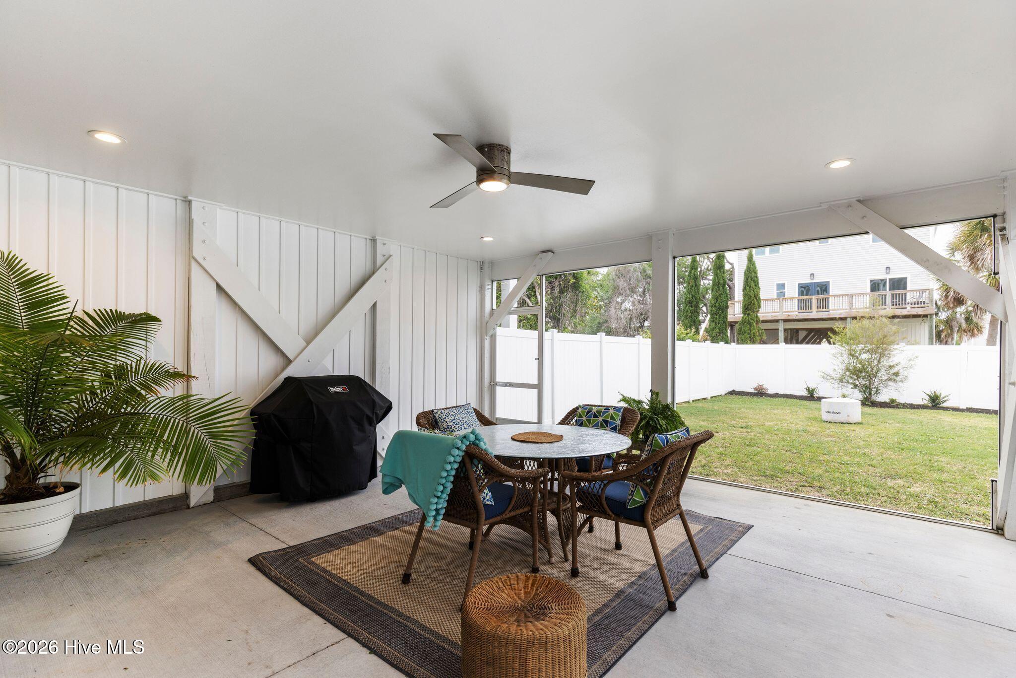 304 Birmingham Avenue Unit 1