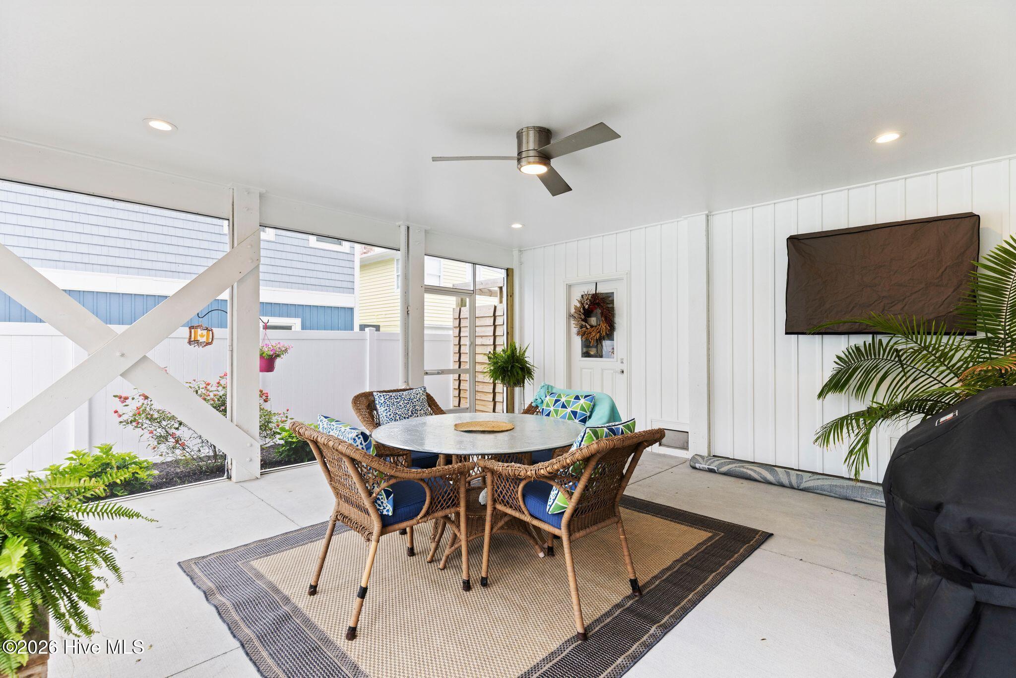 304 Birmingham Avenue Unit 1
