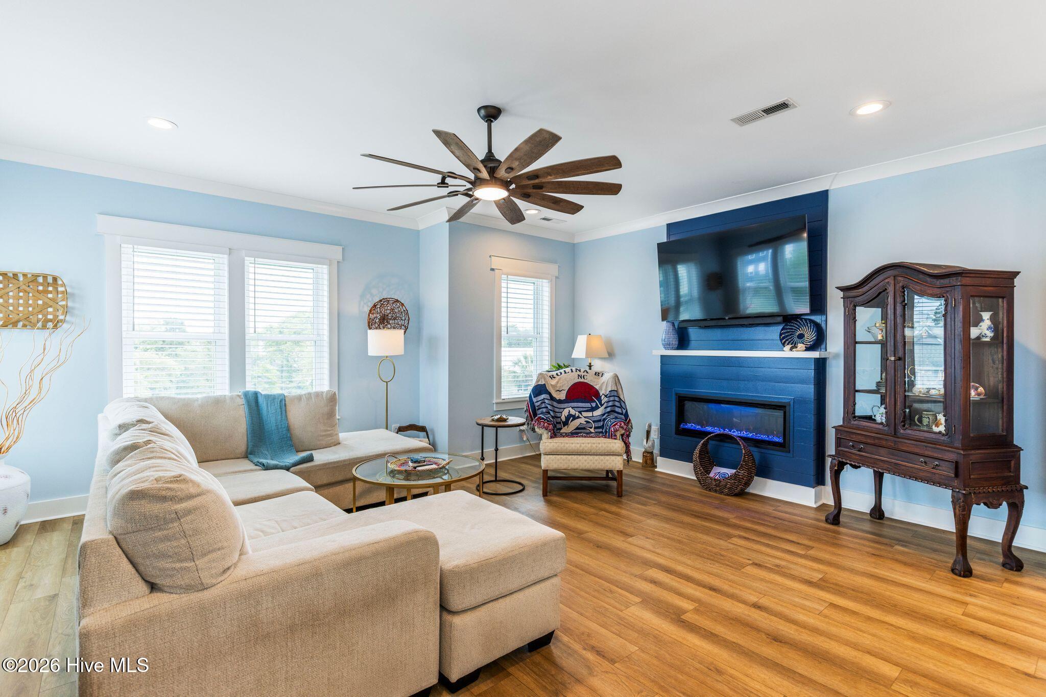 304 Birmingham Avenue Unit 1
