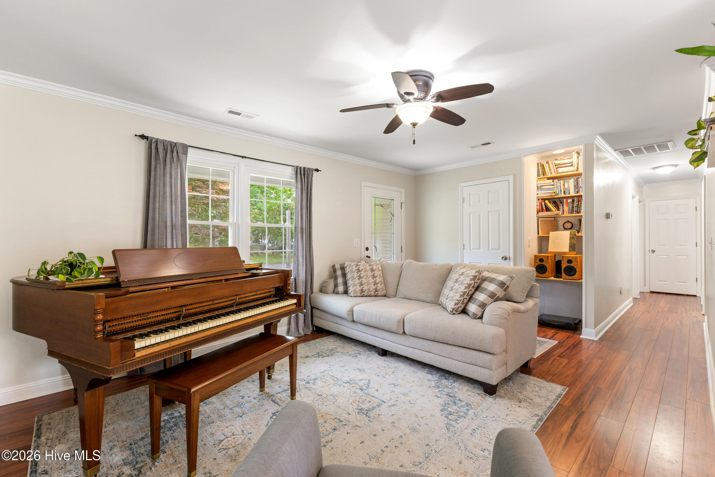 137 Candlewood Drive