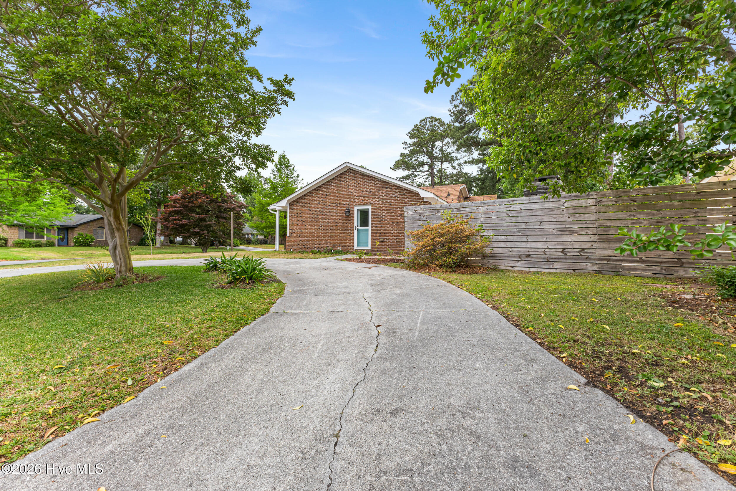 137 Candlewood Drive