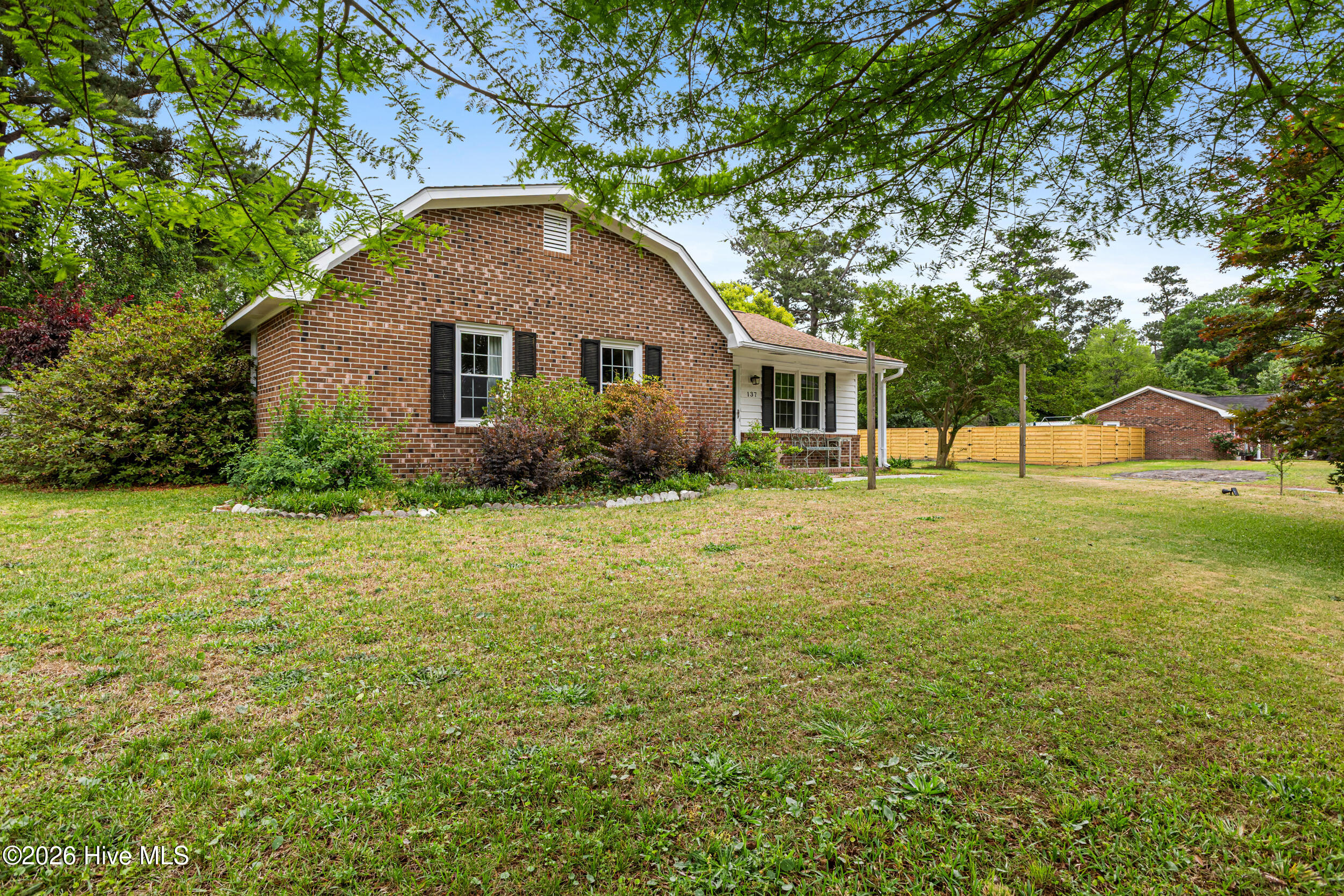 137 Candlewood Drive